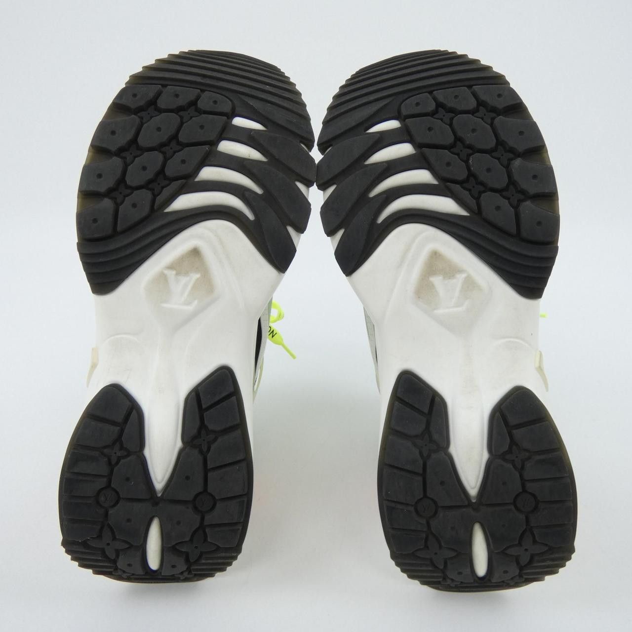 Louis Vuitton Louis Vuitton Louis Vuitton Run 55 Sneakers Plastic / Synthetic Shoes DUTY FREE for USA Size ONE SIZE - 4 Thumbnail