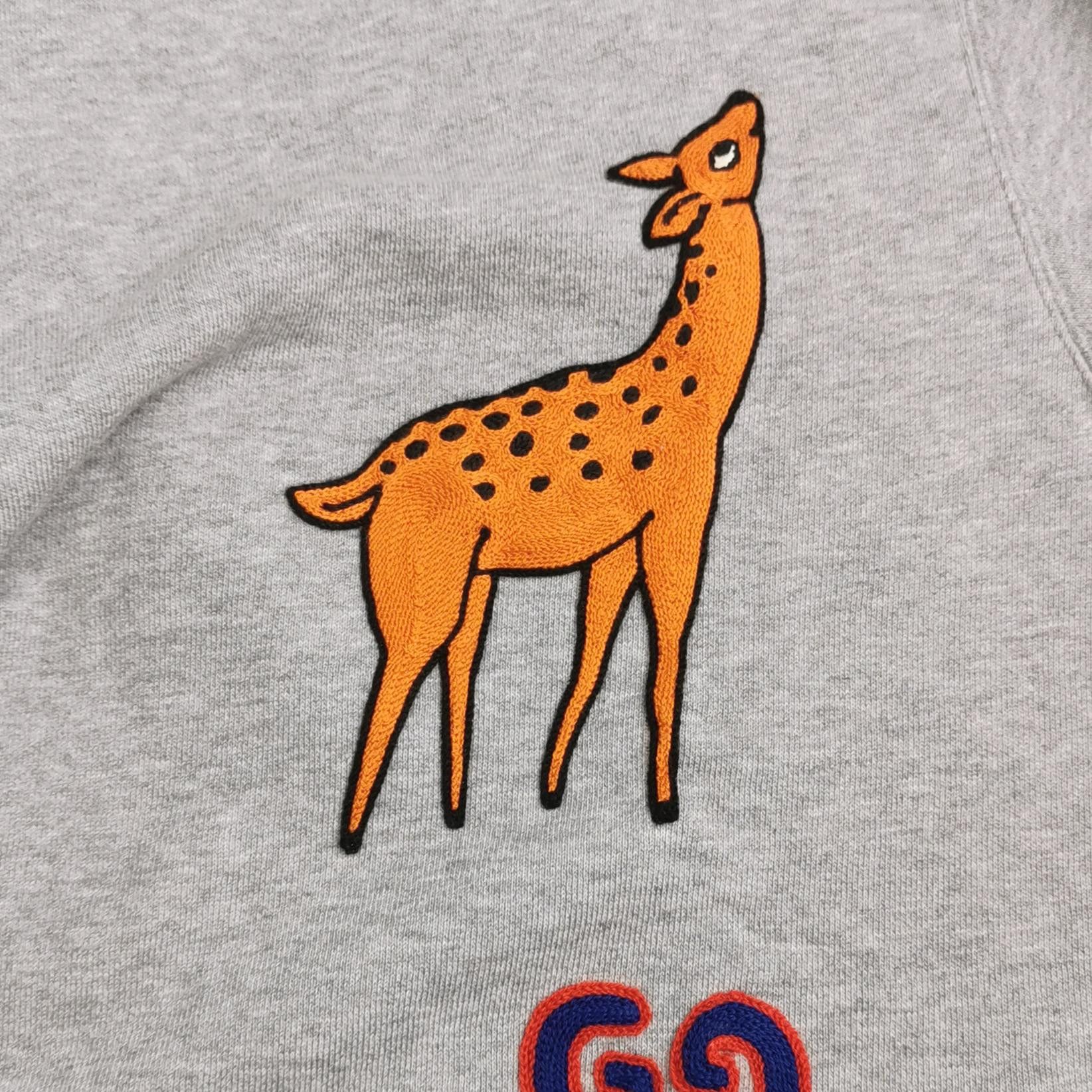 Gucci Gucci Giraffe Embroidered Sweatshirt Size S Size US S / EU 44-46 / 1 - 3 Thumbnail