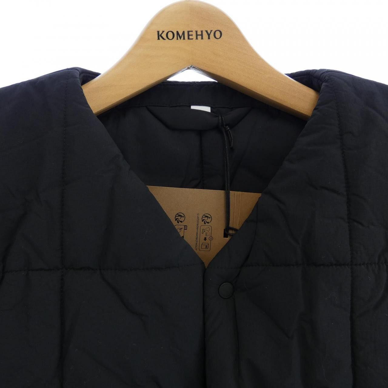Burberry Burberry Burberry Vest Textile Tops 8074275 DUTY FREE for USA Size ONE SIZE - 6 Thumbnail
