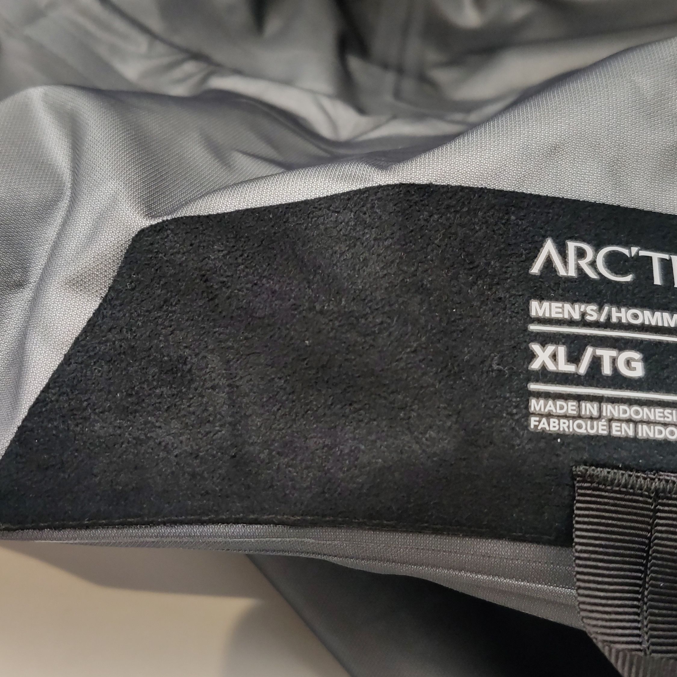 Arc'teryx Arc'teryx Two-Tone Beta GORE-TEX Jacket XL Size US XL / EU 56 / 4 - 10 Thumbnail