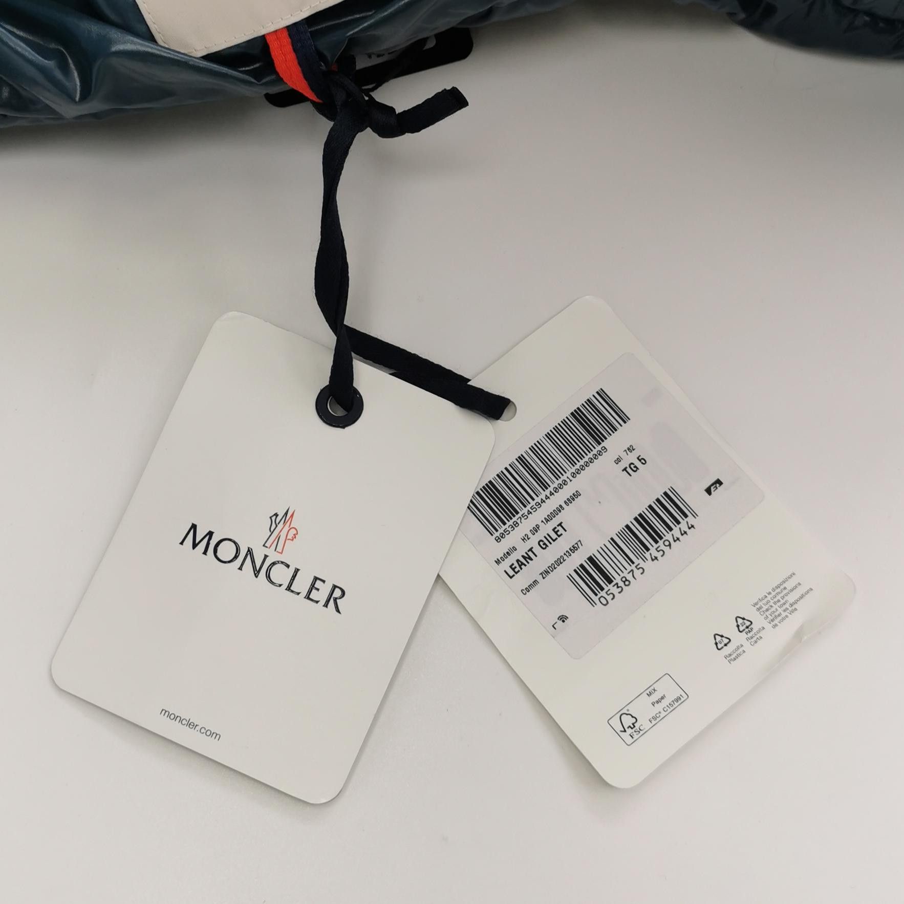 Moncler Moncler Quilted Tibb Down Vest Size 5 Size US XXL / EU 58 / 5 - 5 Thumbnail