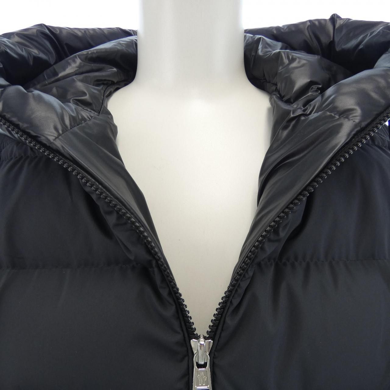 Moncler Moncler Moncler CARDERE Down Jacket Textile Outerwear CARDERE DUTY FREE for USA Size ONE SIZE - 6 Thumbnail