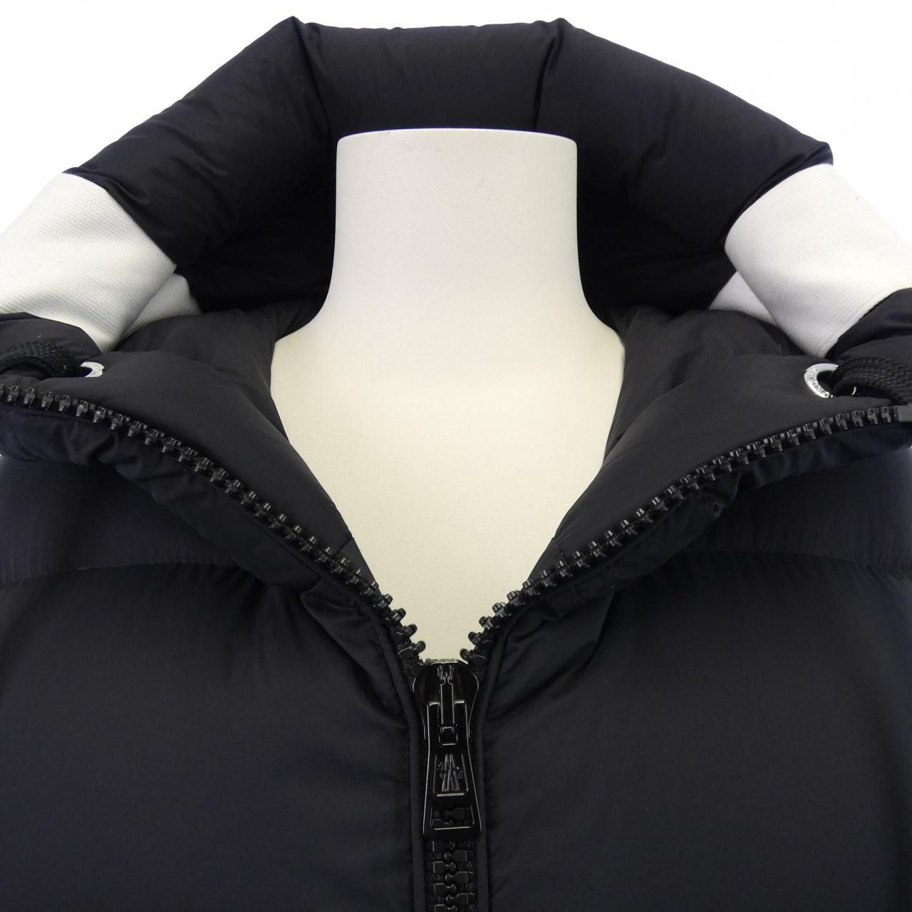 Moncler Moncler Moncler ODART Down Jacket Others Outerwear ODART DUTY FREE for USA Size ONE SIZE - 7 Thumbnail
