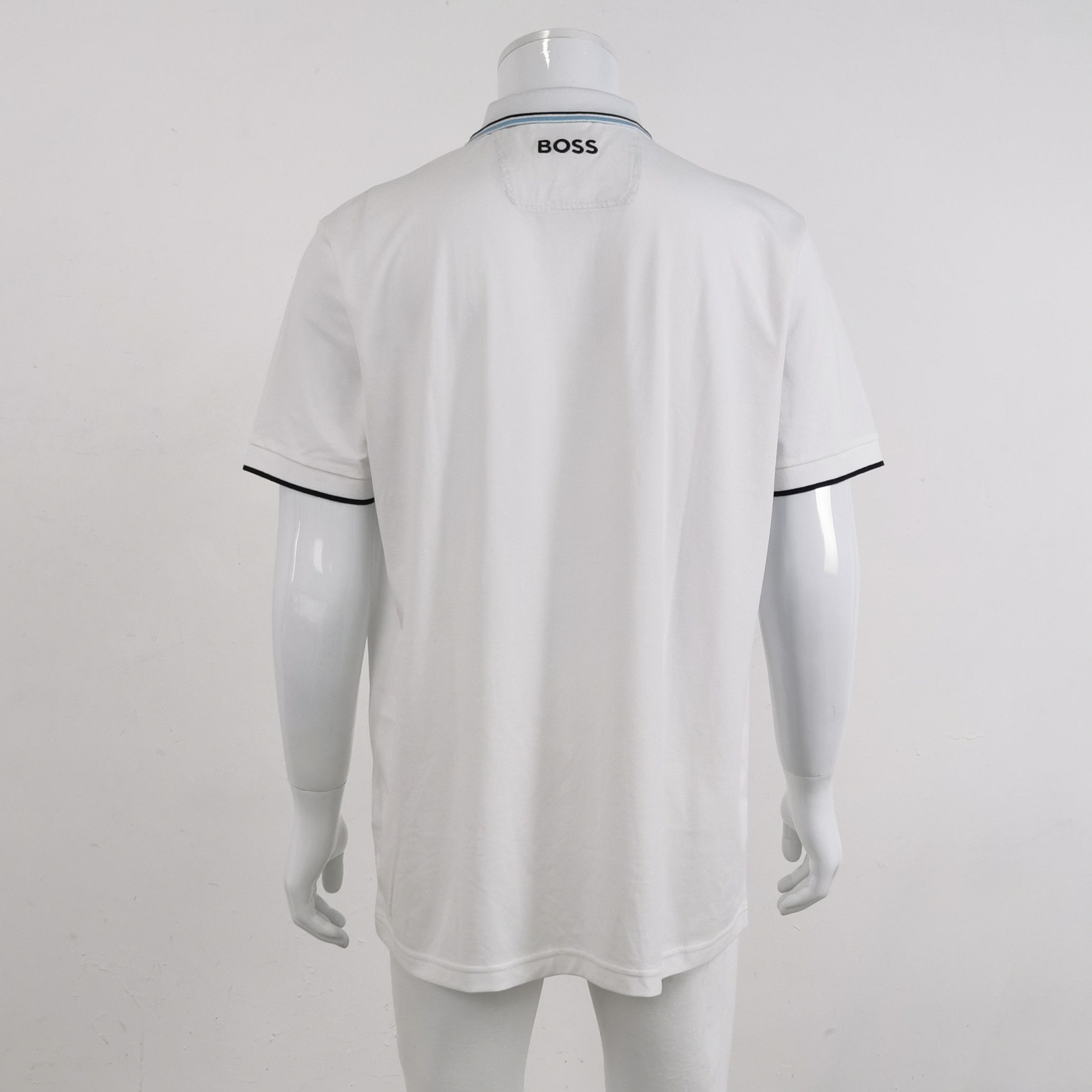 Hugo Boss Hugo Boss Regular Fit Logo Polo Shirt White XXL Size US XXL / EU 58 / 5 - 2 Thumbnail