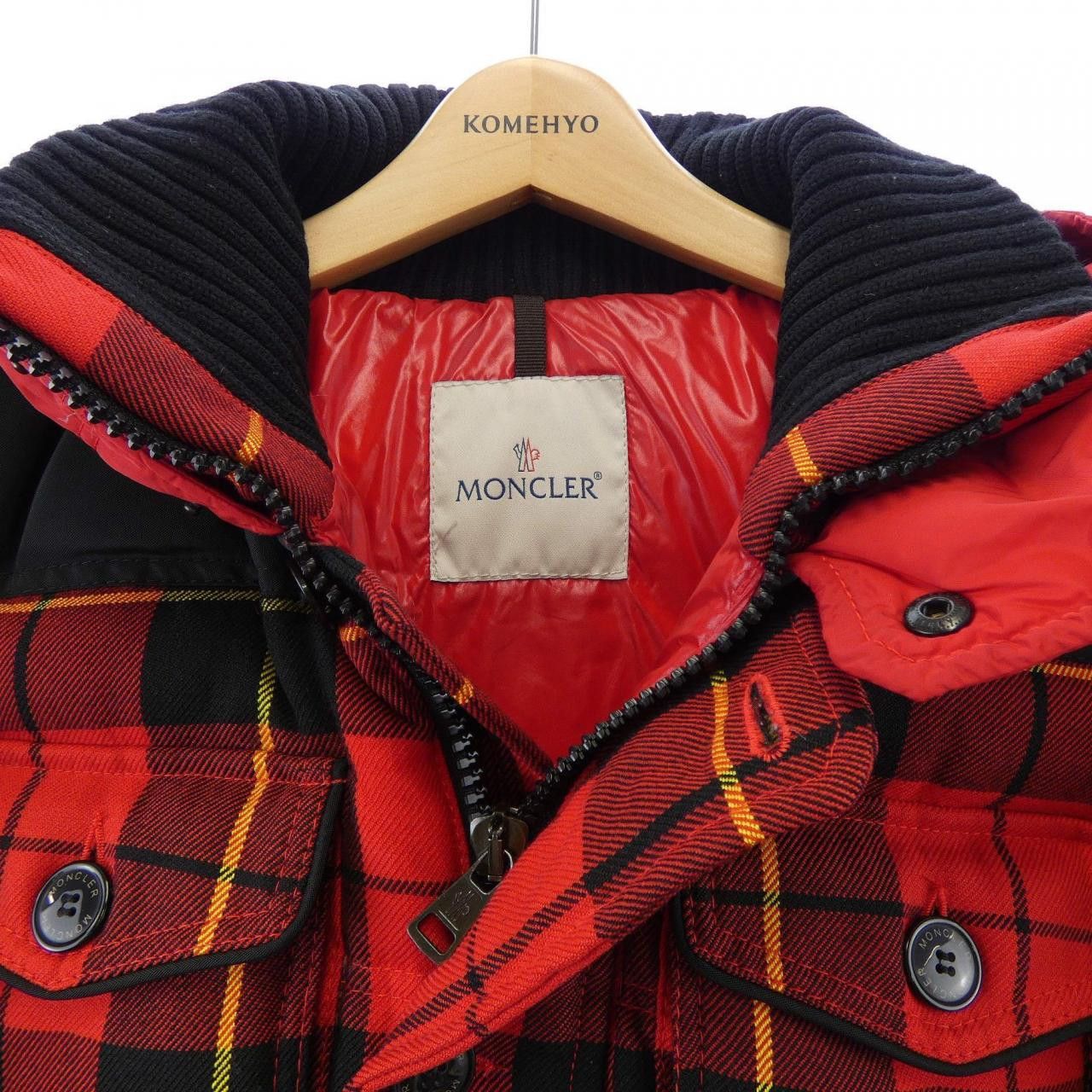 Moncler Moncler Moncler DEFENSE Down Jacket Textile Outerwear DEFENSE DUTY FREE for USA Size ONE SIZE - 5 Thumbnail