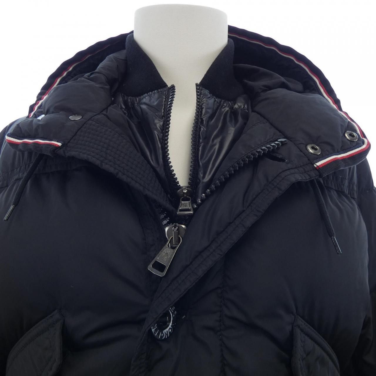Moncler Moncler Moncler BASTIEN Down Coat Others Outerwear DUTY FREE for USA Size ONE SIZE - 8 Thumbnail