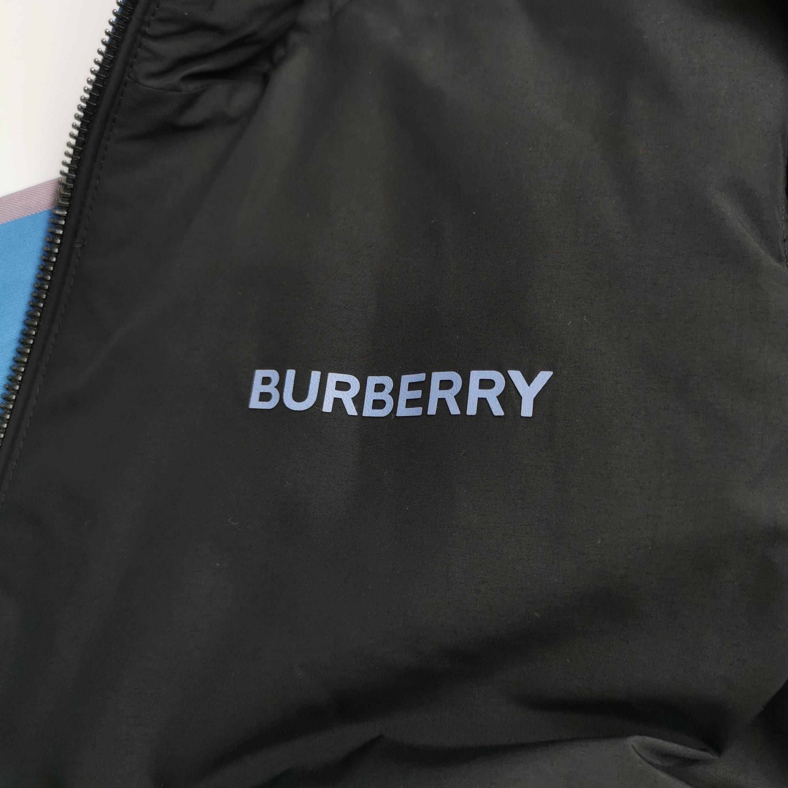 Burberry Burberry Reversible Check Hooded Jacket Size L Size US L / EU 52-54 / 3 - 5 Thumbnail