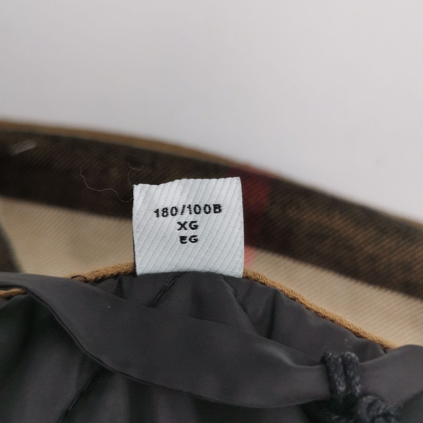 Burberry Burberry Quilted Check Cotton Jacket Size XL Size US XL / EU 56 / 4 - 6 Thumbnail