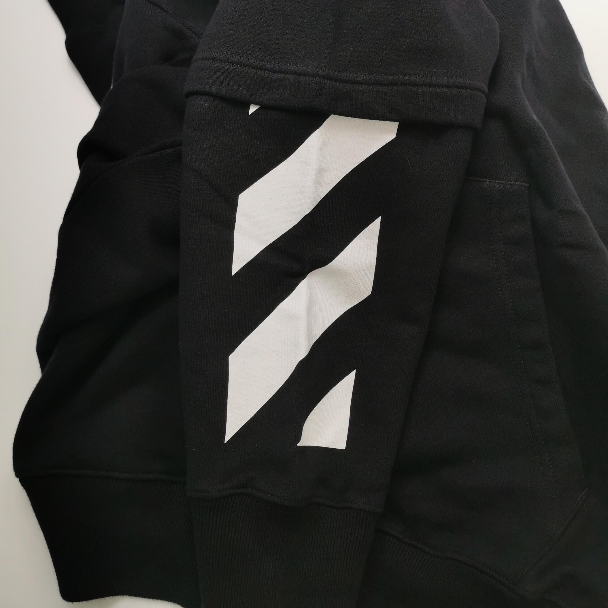 Off-White Off-White Graphic Logo Hoodie US M Size US M / EU 48-50 / 2 - 5 Thumbnail