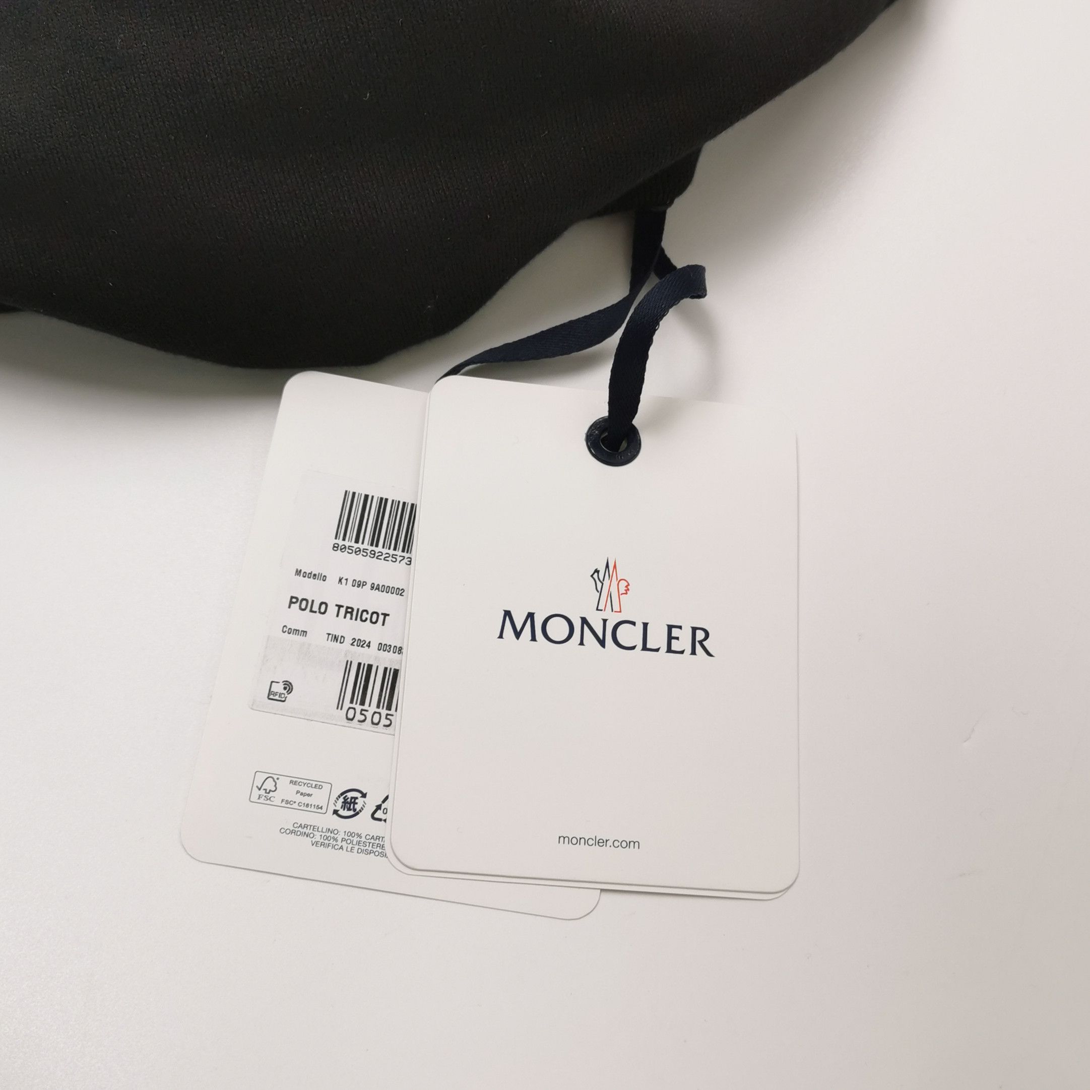 Moncler Moncler Logo Patch Cotton Polo Shirt XXL Size US XXL / EU 58 / 5 - 4 Thumbnail