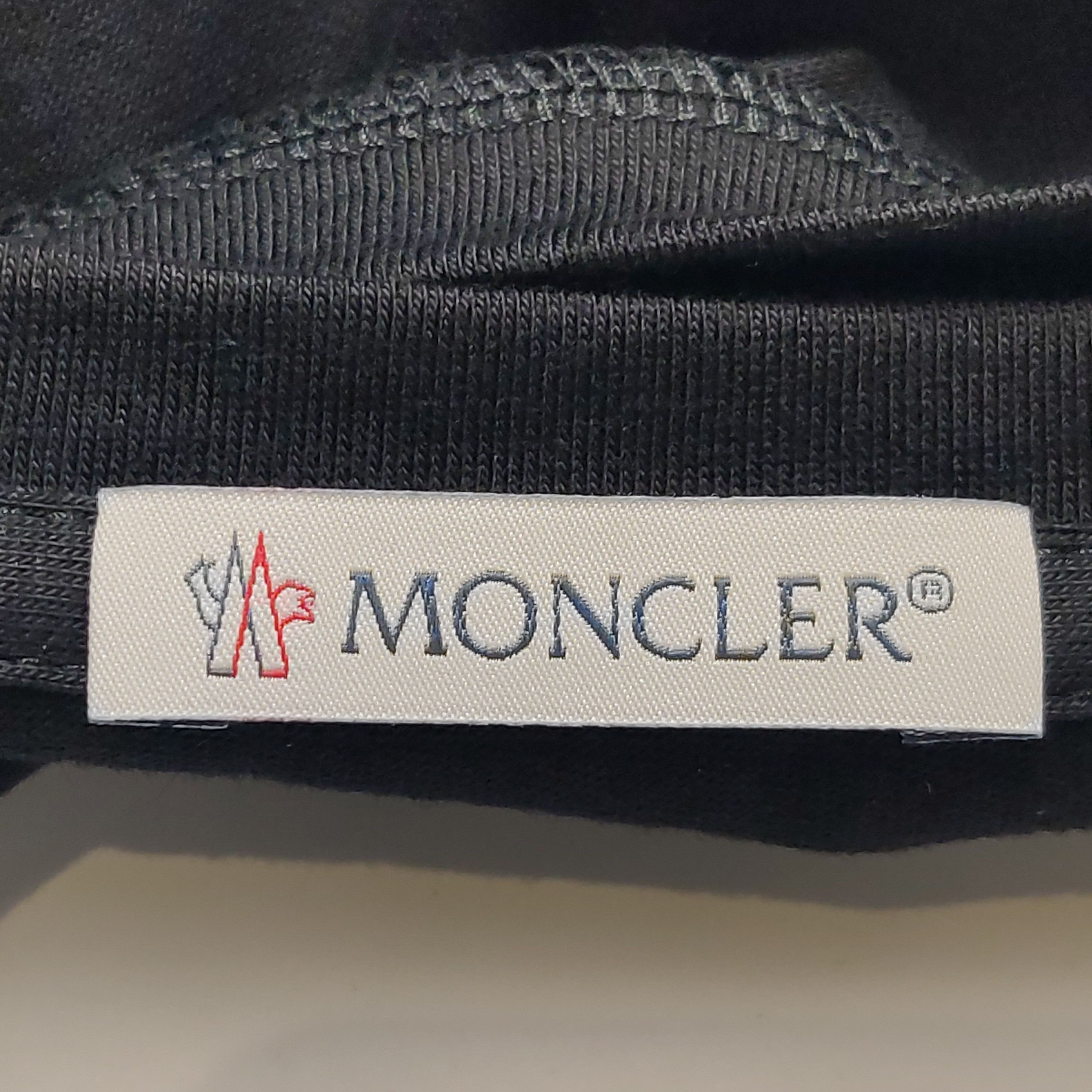 Moncler Moncler Plain Crewneck T-Shirt XL Size US XL / EU 56 / 4 - 5 Thumbnail