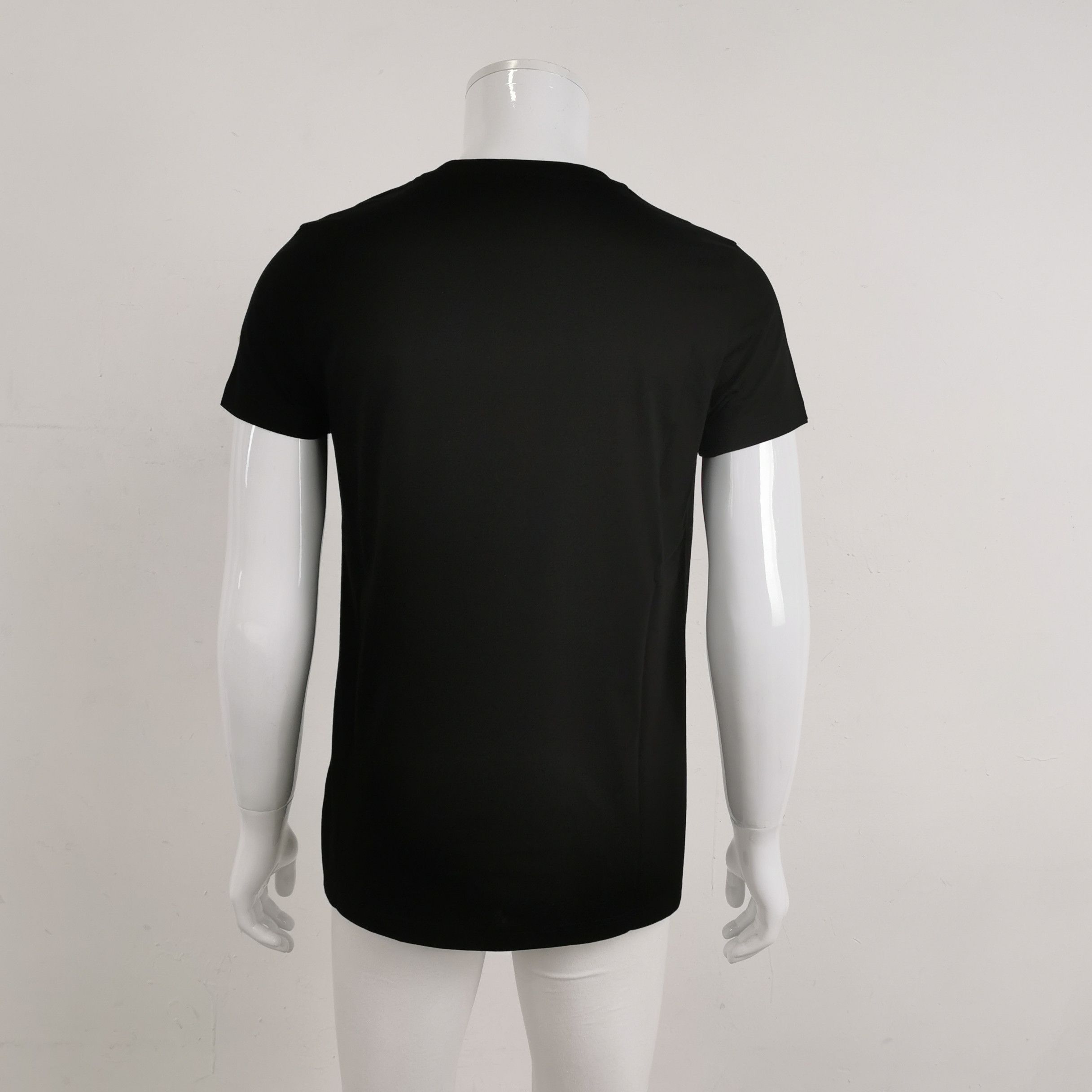 Moncler Moncler Plain Crewneck T-Shirt XL Size US XL / EU 56 / 4 - 2 Thumbnail