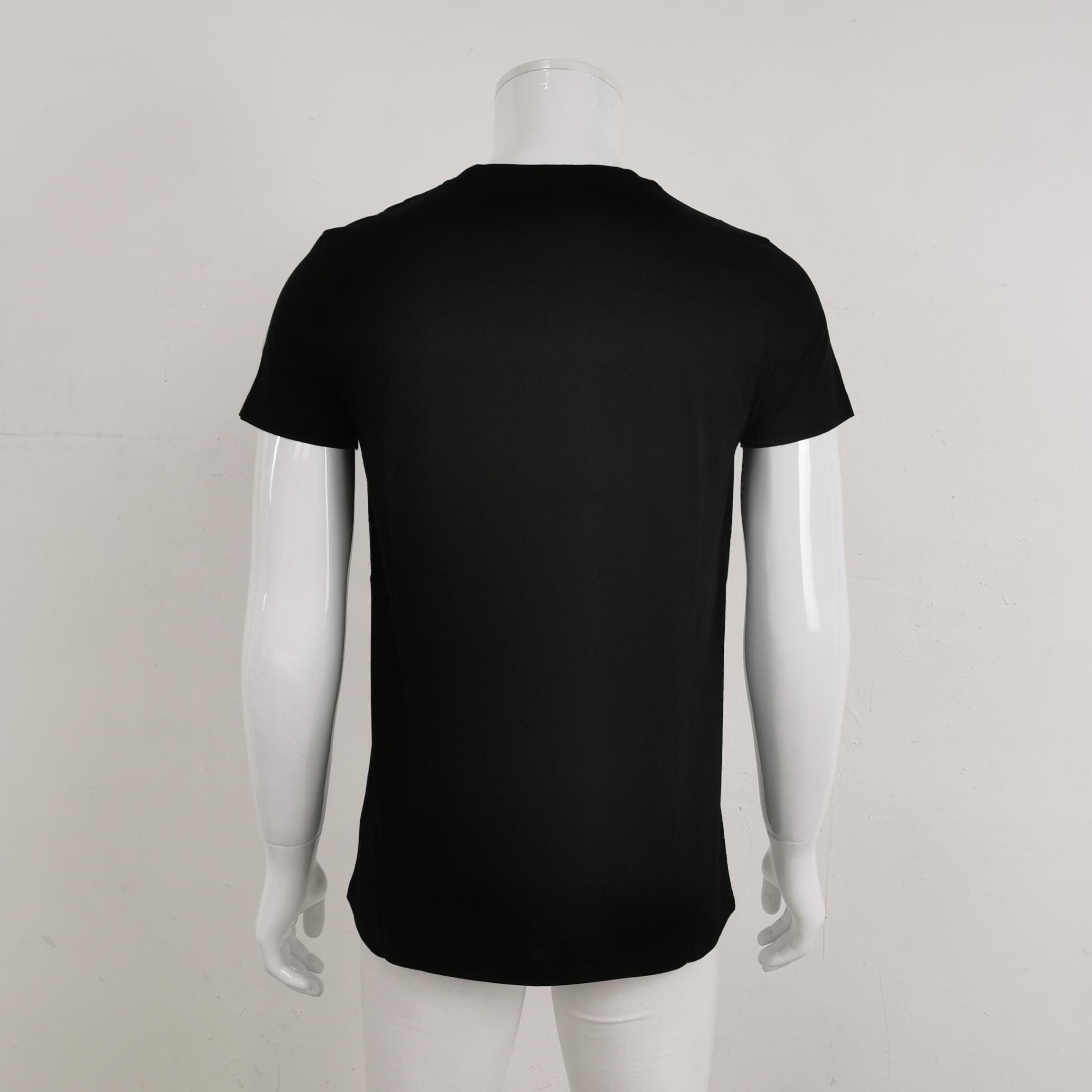 Moncler Moncler Logo Patch Cotton T-Shirt XL Size US XL / EU 56 / 4 - 2 Thumbnail