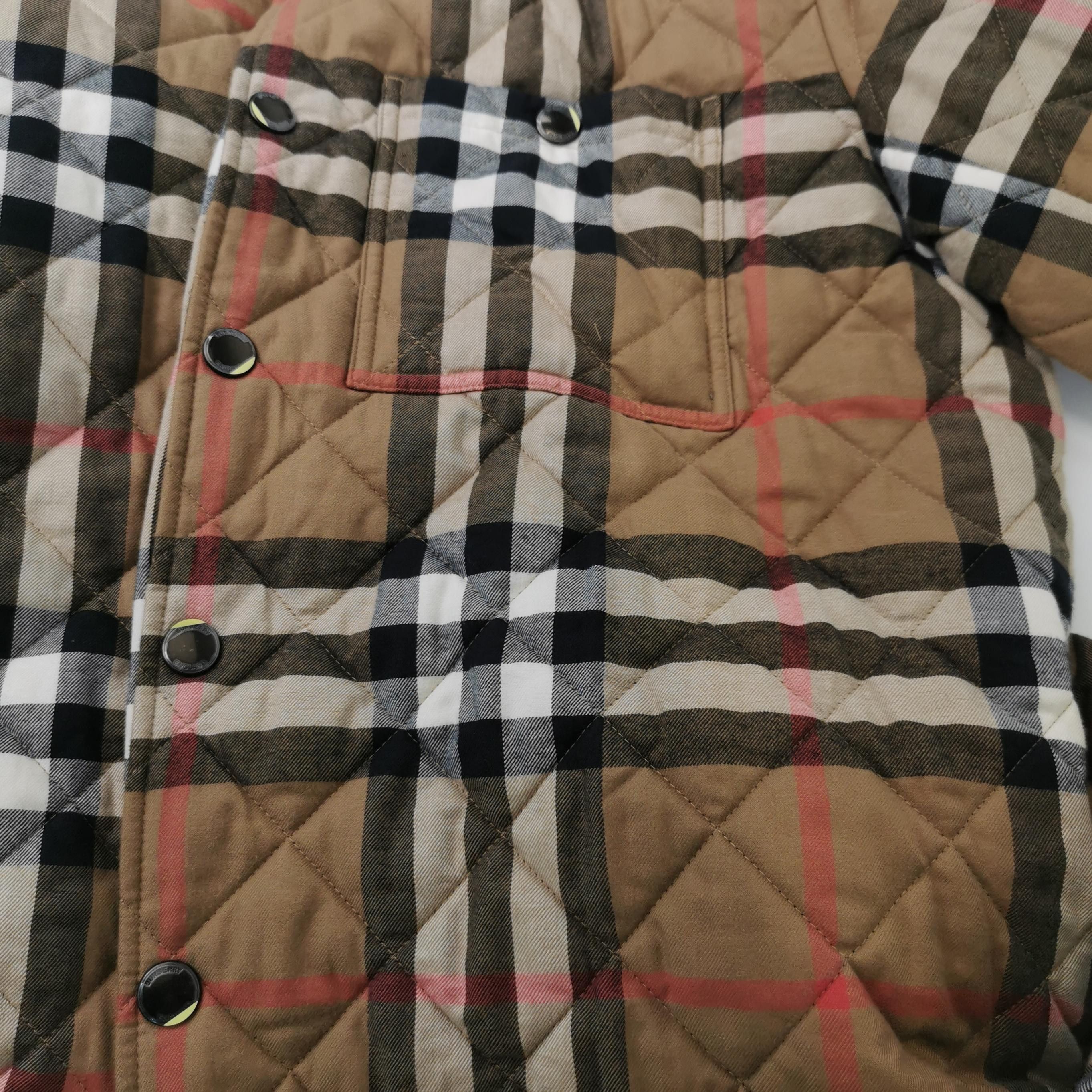 Burberry Burberry Quilted Check Cotton Jacket Size L Size US L / EU 52-54 / 3 - 3 Thumbnail
