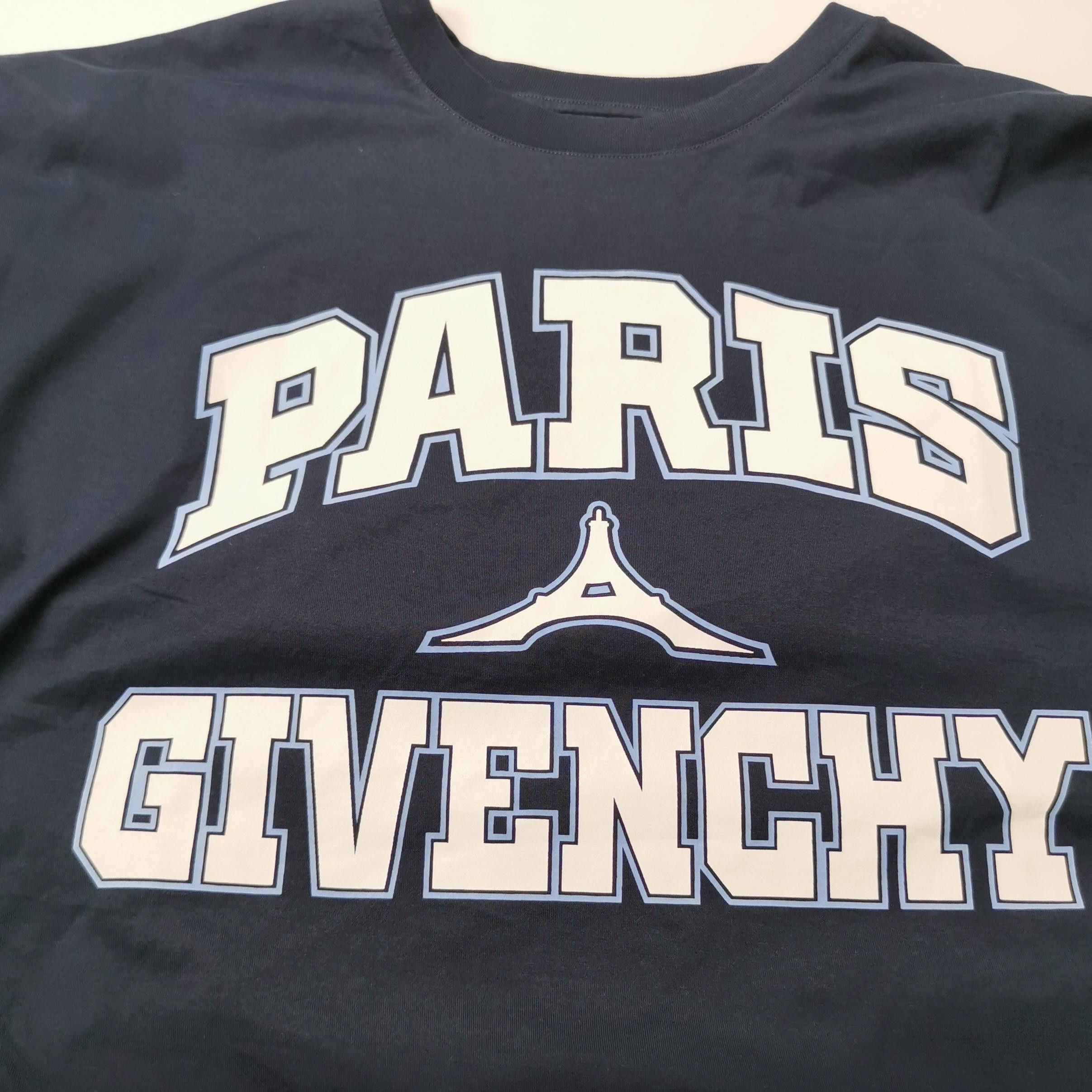 Givenchy Givenchy Paris Eiffel Tower Logo T-Shirt XL Size US XL / EU 56 / 4 - 3 Thumbnail