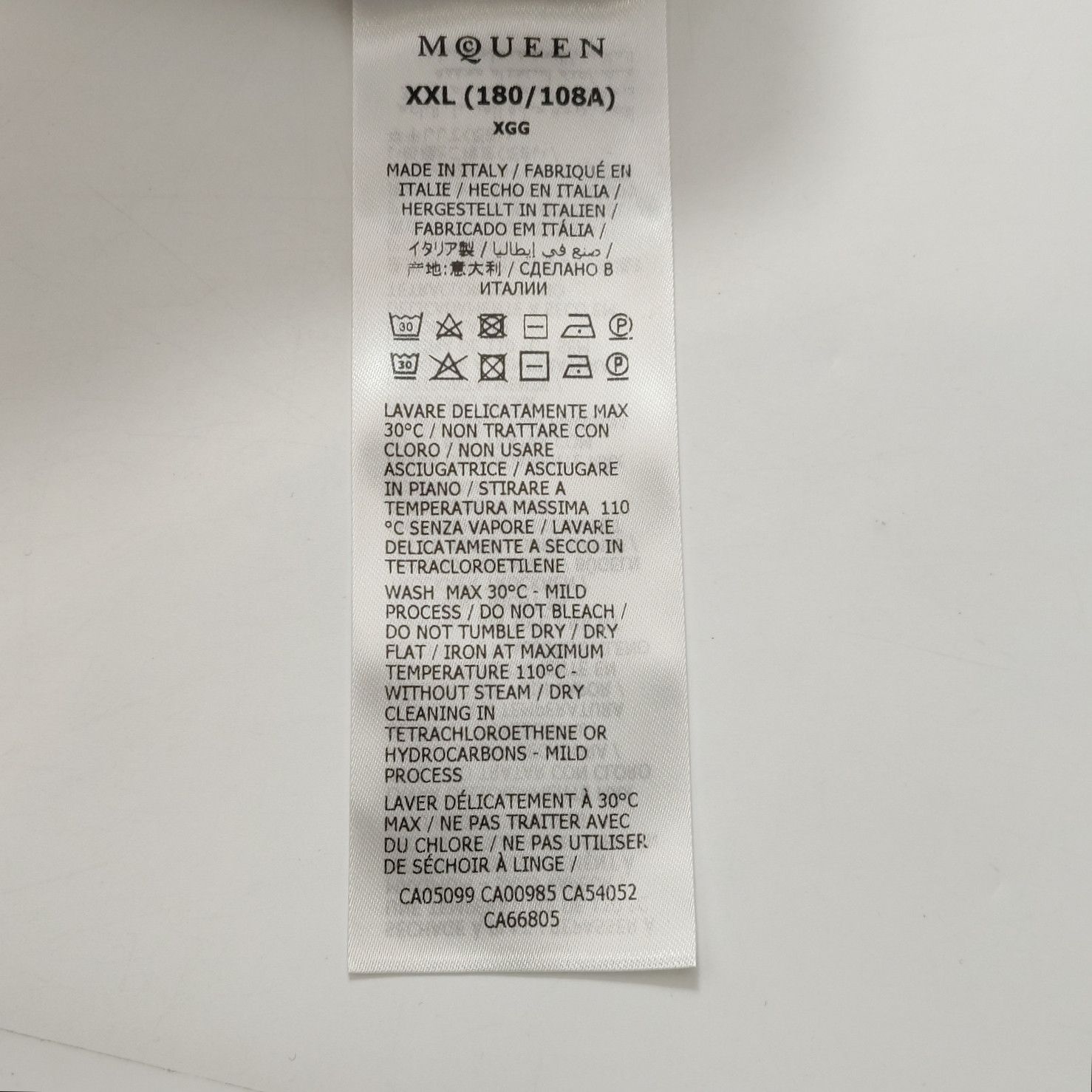 Alexander McQueen Alexander McQueen Skull Patch T-Shirt XXL Size US XXL / EU 58 / 5 - 6 Thumbnail
