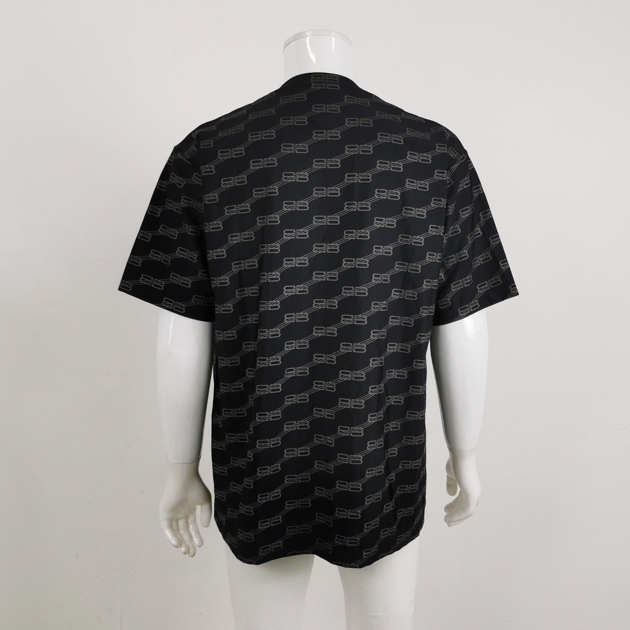Balenciaga Balenciaga Monogram Print T-Shirt Size S Size US S / EU 44-46 / 1 - 2 Thumbnail
