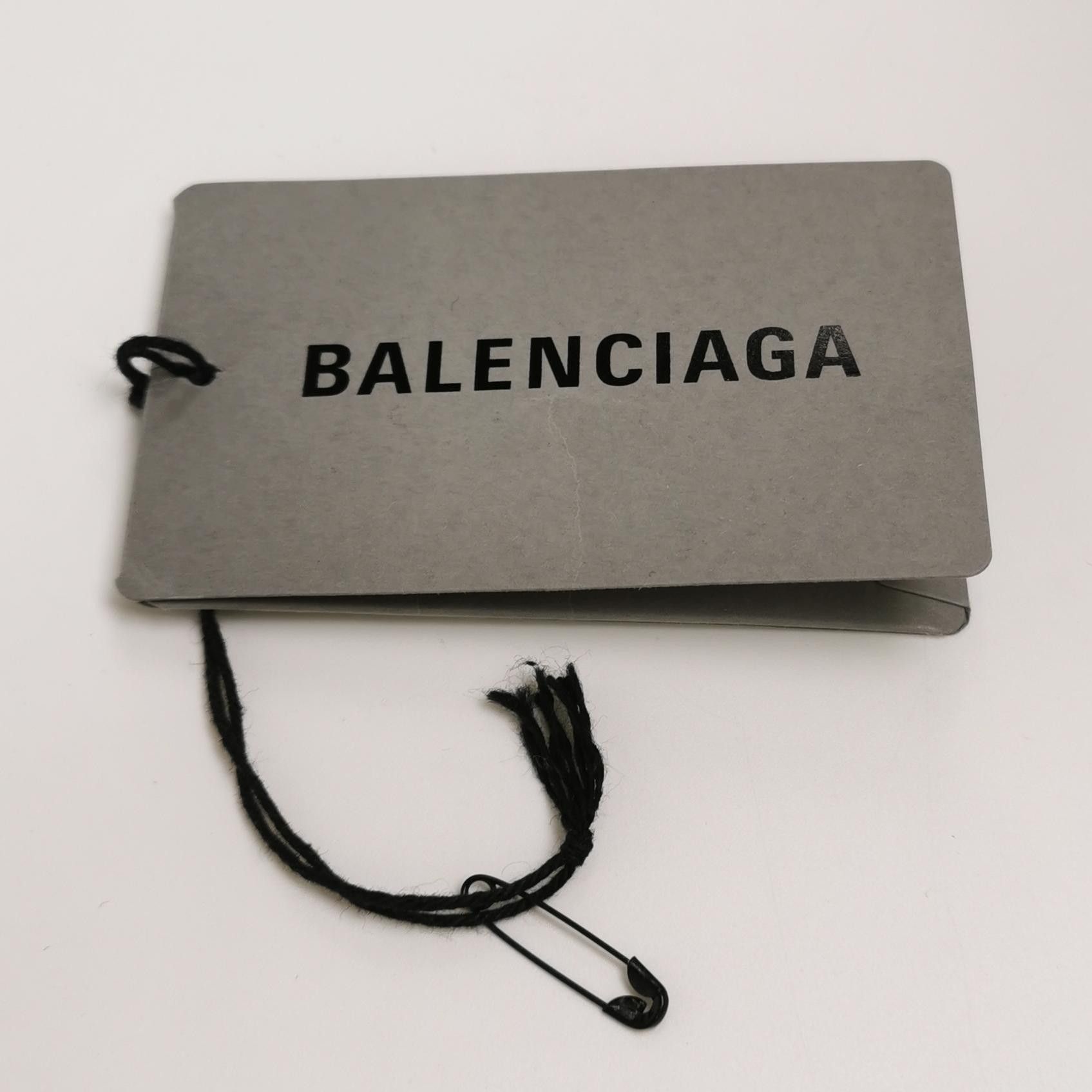 Balenciaga Balenciaga Logo Pattern Sweater Size S Size US S / EU 44-46 / 1 - 3 Thumbnail