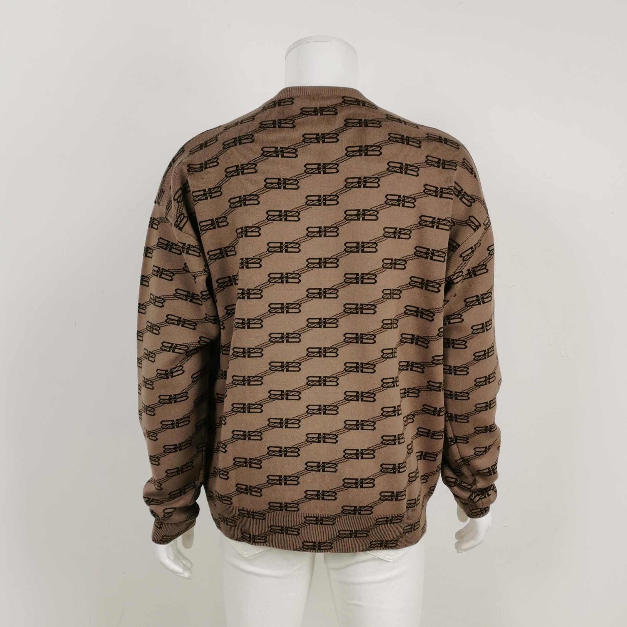 Balenciaga Balenciaga Logo Pattern Sweater Size S Size US S / EU 44-46 / 1 - 2 Thumbnail