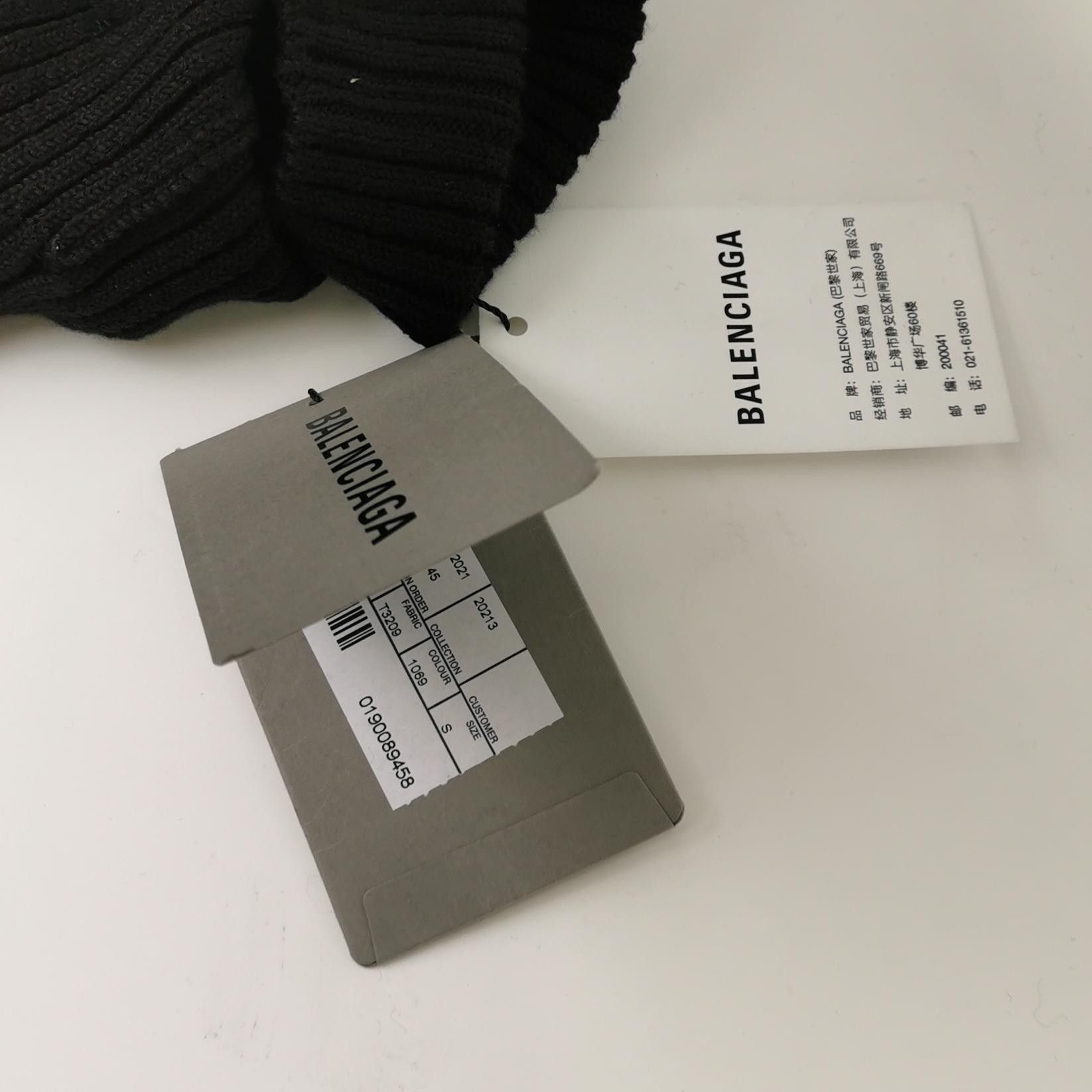 Balenciaga Balenciaga Distressed Cotton Turtleneck Sweater S Size US S / EU 44-46 / 1 - 3 Thumbnail