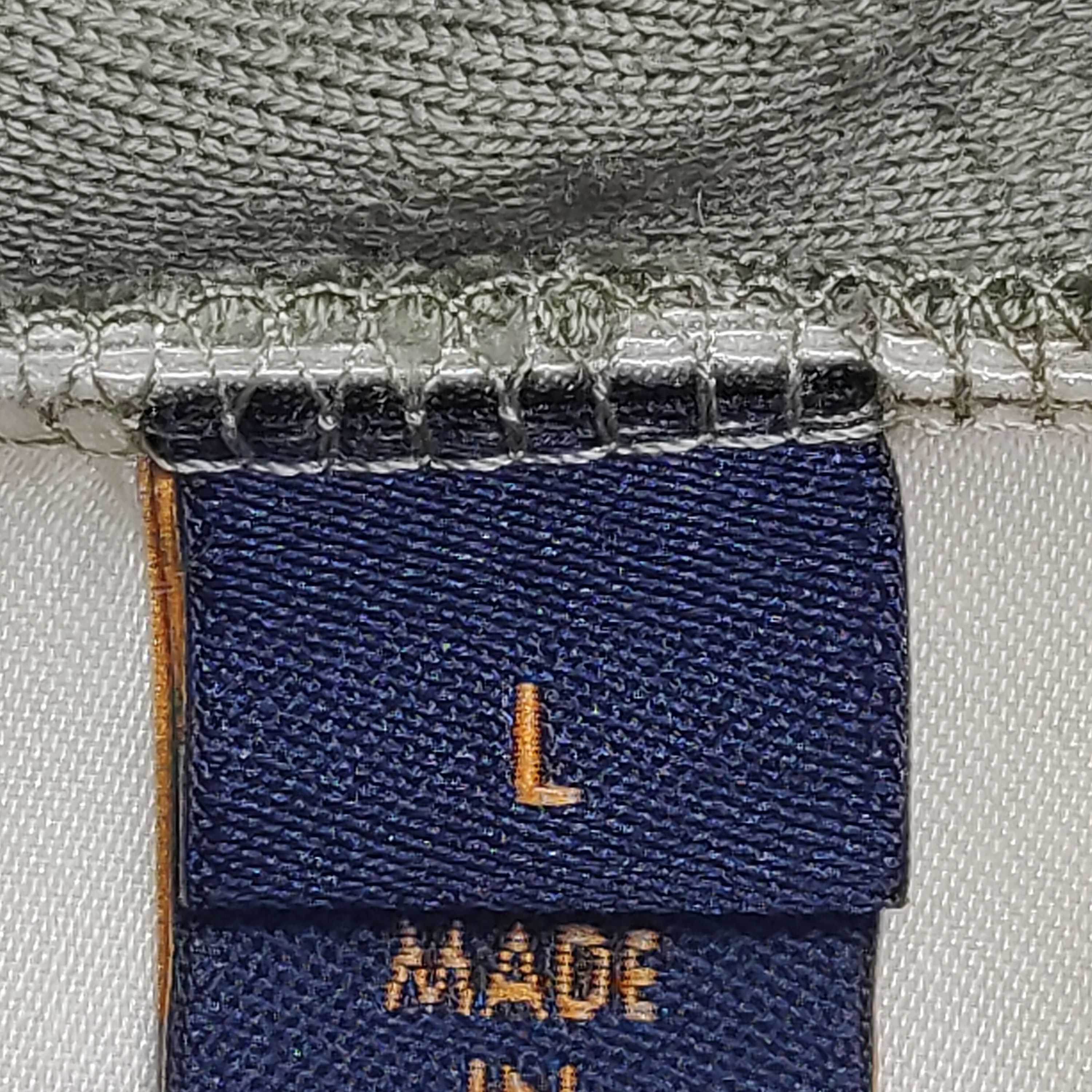Louis Vuitton Louis Vuitton Monogram Toweling Button Up Shirt Size L Size US L / EU 52-54 / 3 - 8 Thumbnail