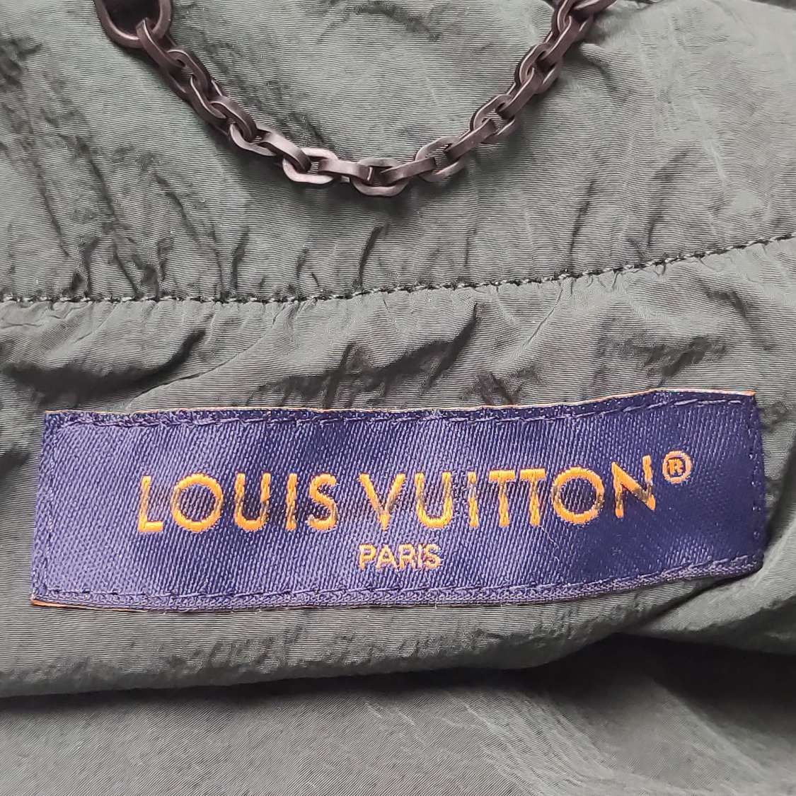 Louis Vuitton Louis Vuitton 1854 Graphic Hooded Windbreaker Size 48 Size US M / EU 48-50 / 2 - 7 Thumbnail