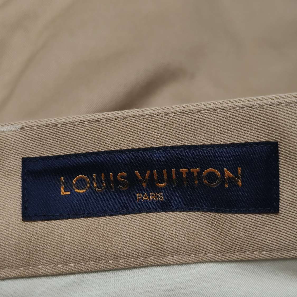 Louis Vuitton Louis Vuitton Staples Edition Beige Shorts Size 30 Size US 30 / EU 46 - 5 Thumbnail