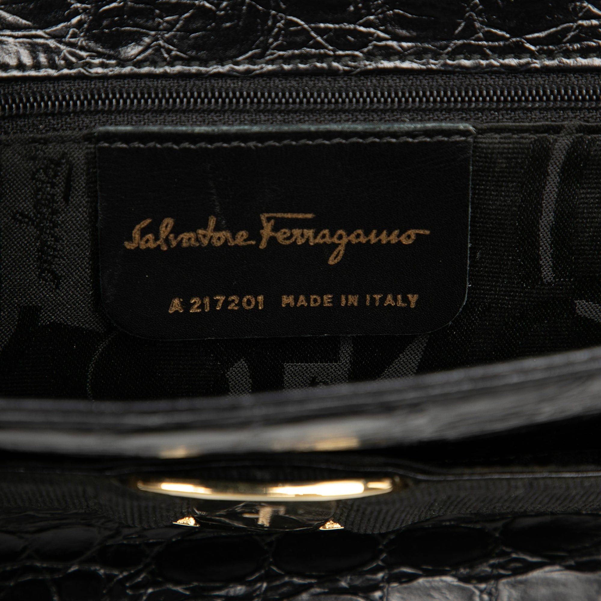 Salvatore Ferragamo Croc Embossed Vara Bow Top Handle Bag Size ONE SIZE - 5 Thumbnail
