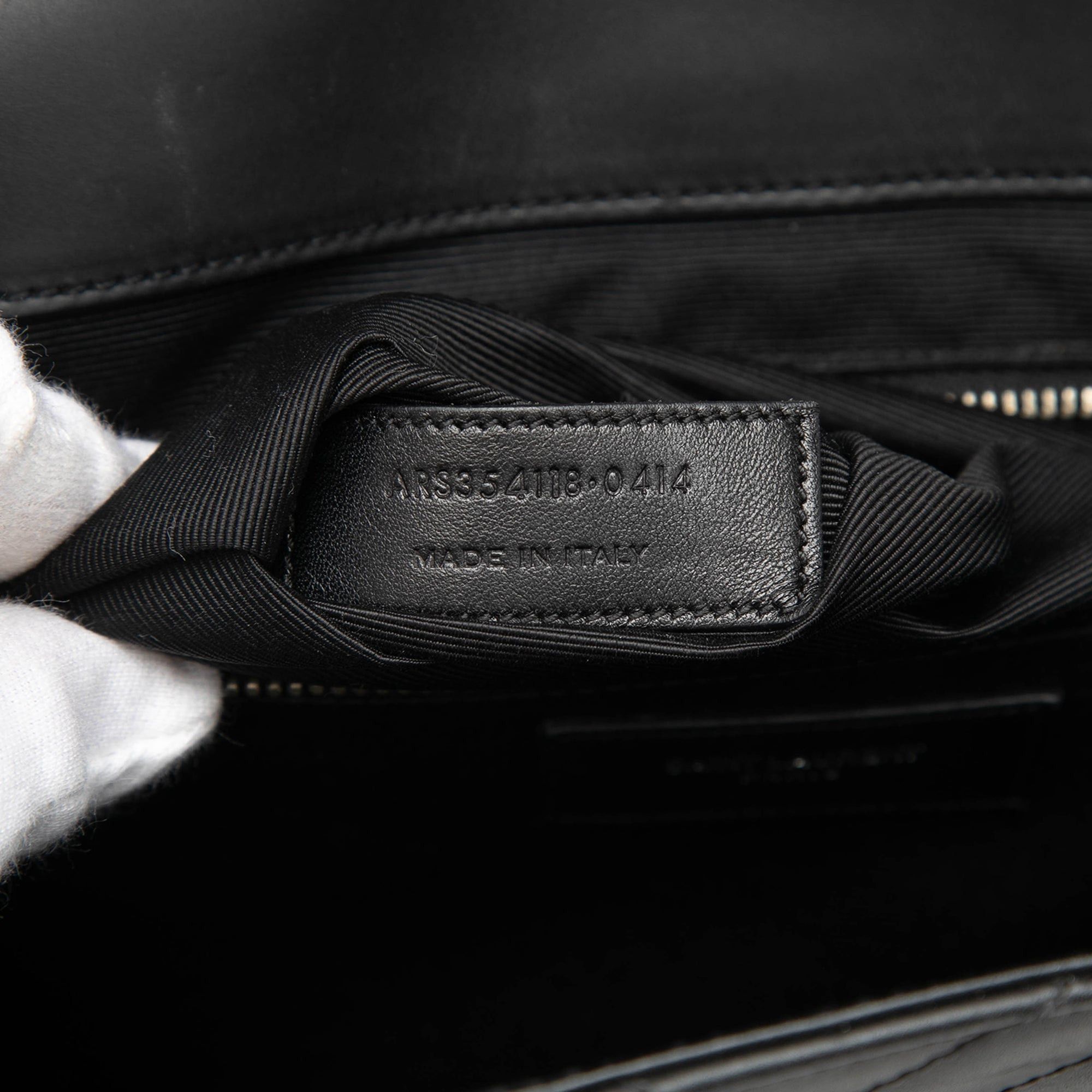 Saint Laurent Paris Large Calfskin Chevron Monogram Envelope Bag Size ONE SIZE - 6 Thumbnail
