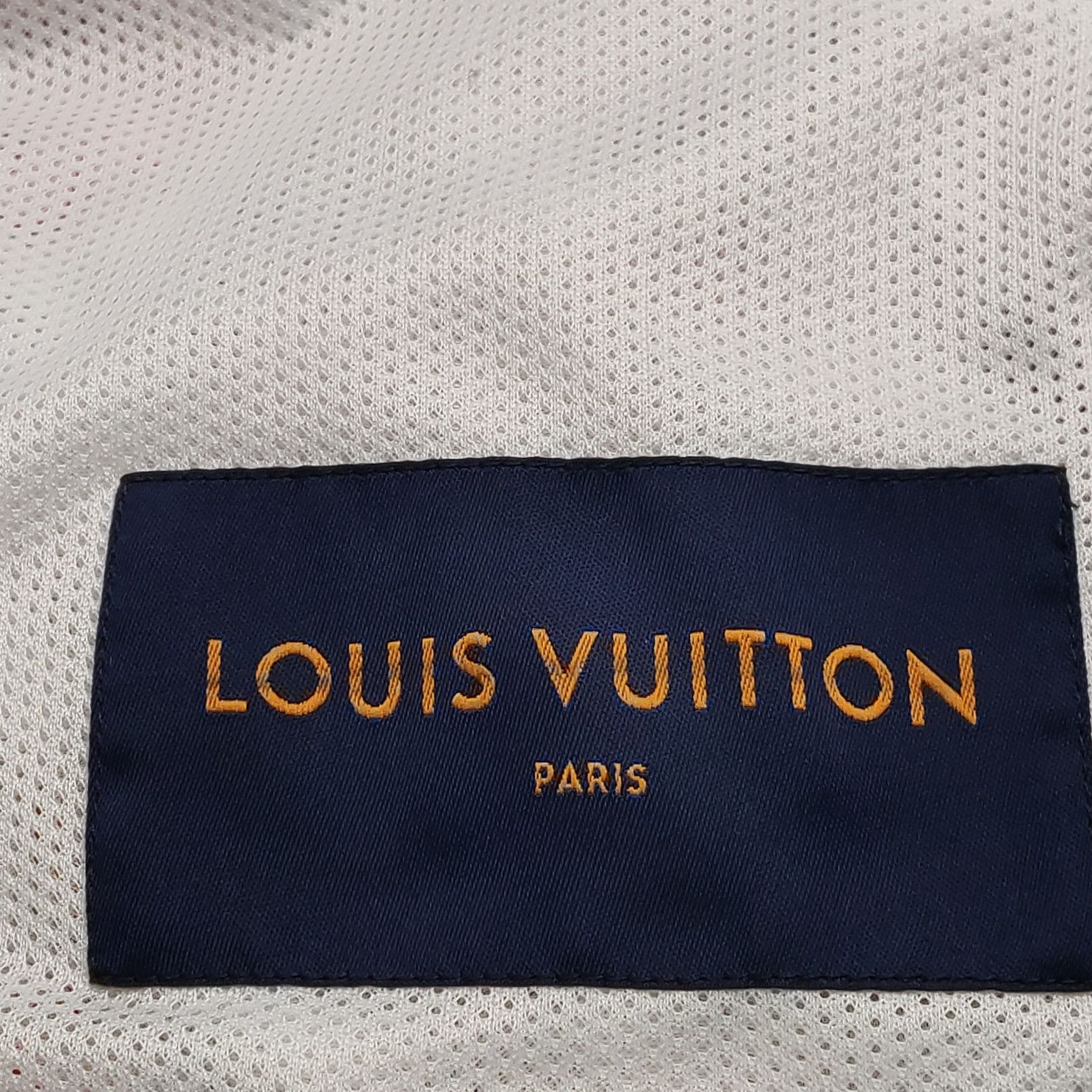 Louis Vuitton Louis Vuitton Monogram Tie-Dye Hooded Jacket Size 46 Size US S / EU 44-46 / 1 - 4 Thumbnail