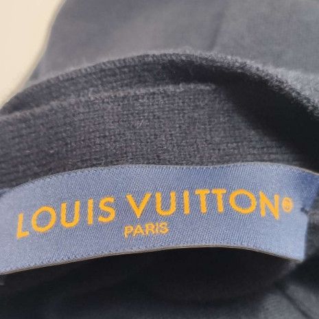 Louis Vuitton Louis Vuitton Monogram Knit Cardigan US M Size US M / EU 48-50 / 2 - 6 Thumbnail