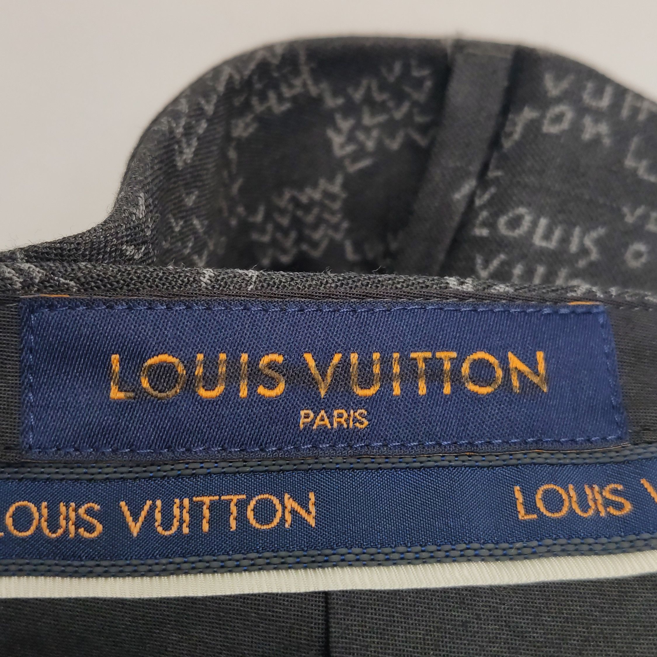 Louis Vuitton Louis Vuitton Monogram Wool Silk Pants FR 38 Size 27" / US 4 / IT 40 - 10 Thumbnail