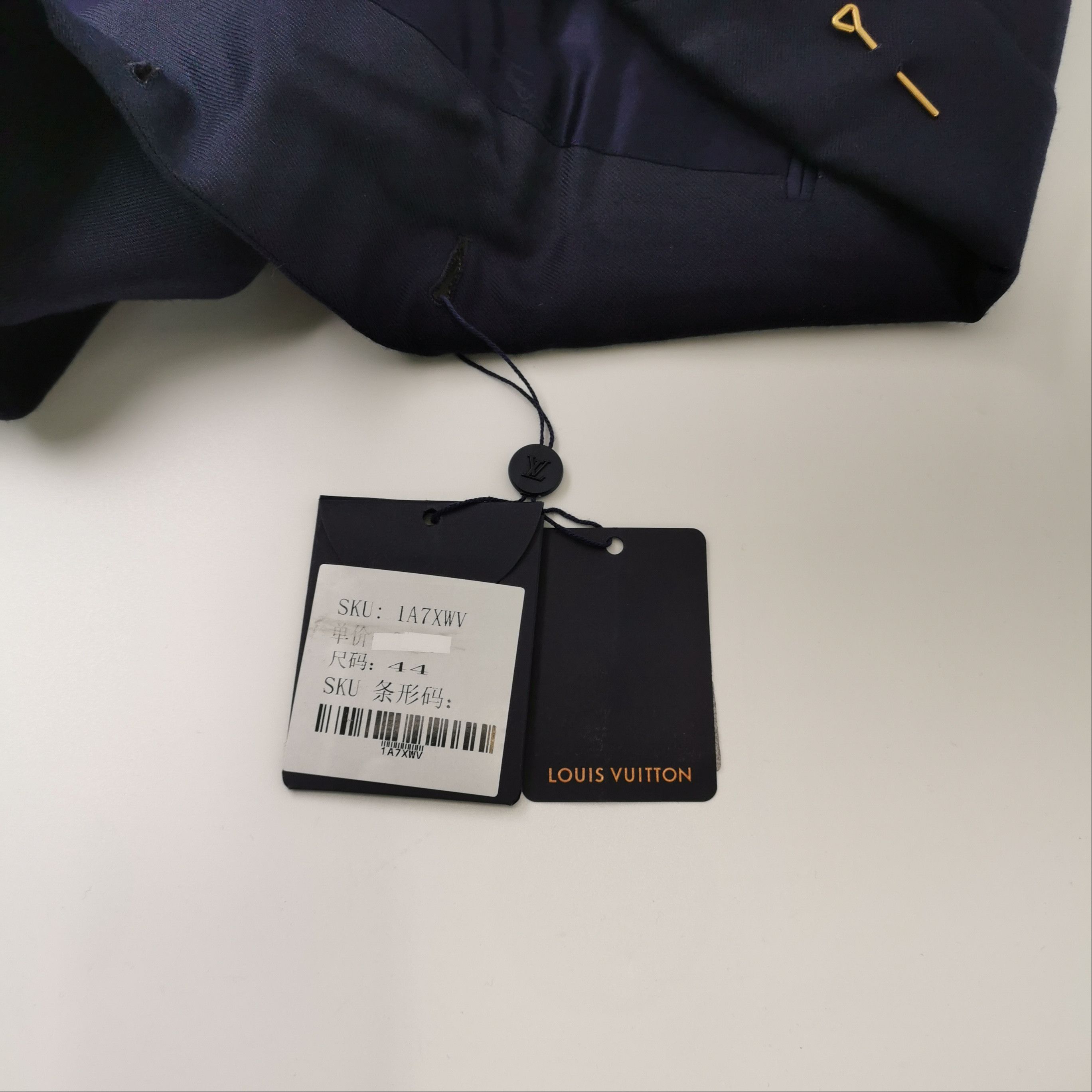 Louis Vuitton Louis Vuitton Cashmere Staples Edition Blazer EU 44 Size 34R - 5 Thumbnail