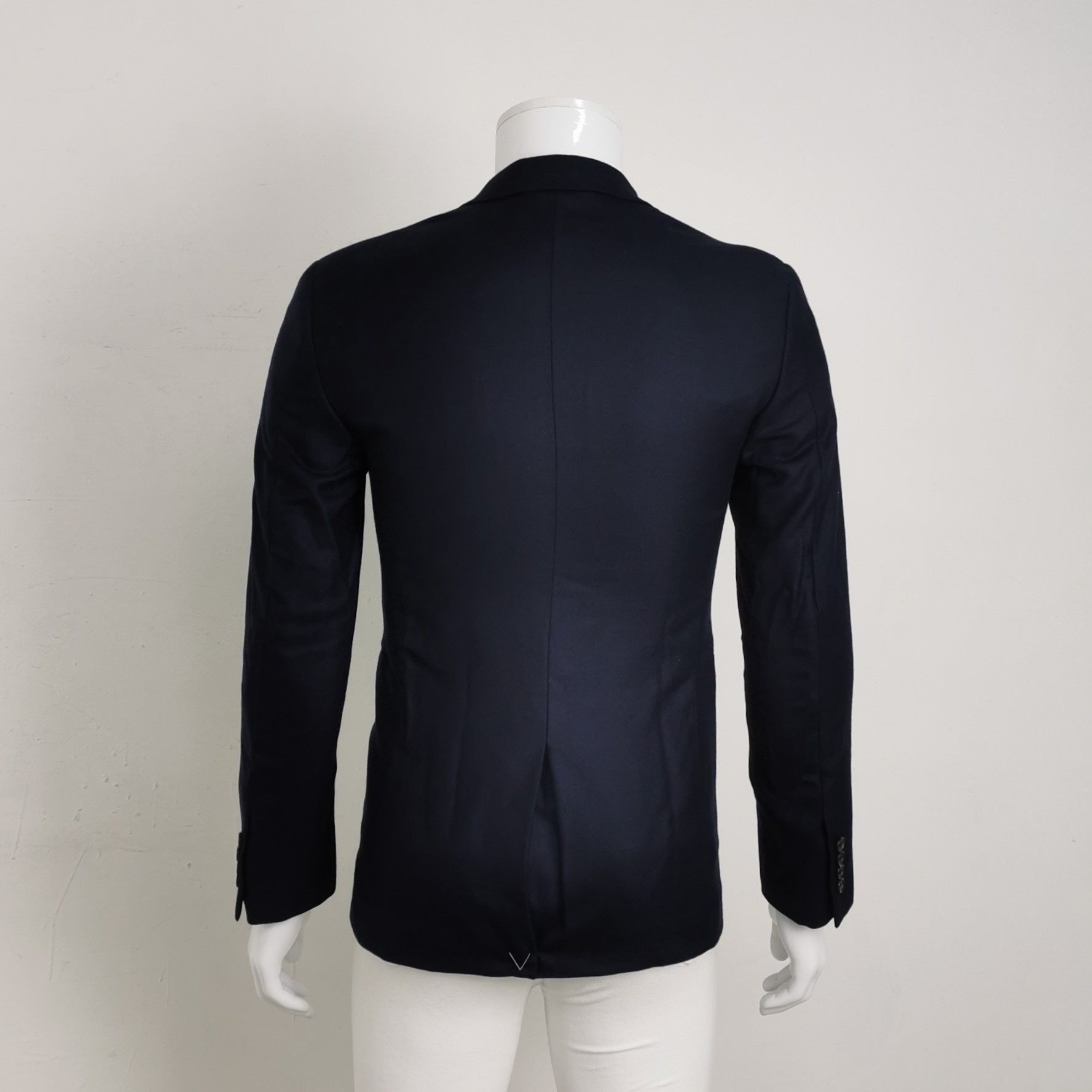 Louis Vuitton Louis Vuitton Cashmere Staples Edition Blazer EU 44 Size 34R - 2 Thumbnail