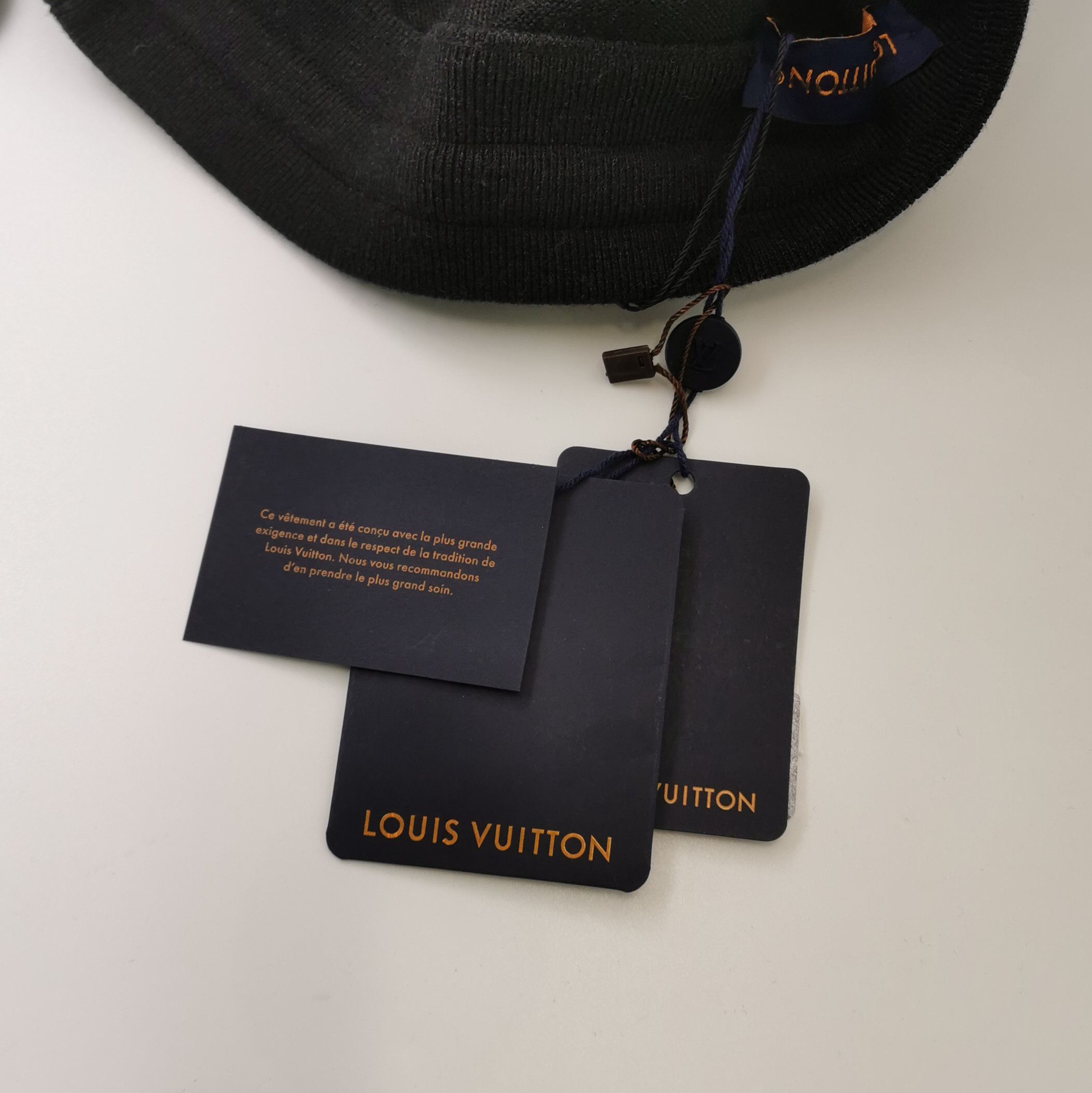 Louis Vuitton Louis Vuitton Logo Wool Joggers Size L Size US 34 / EU 50 - 4 Thumbnail