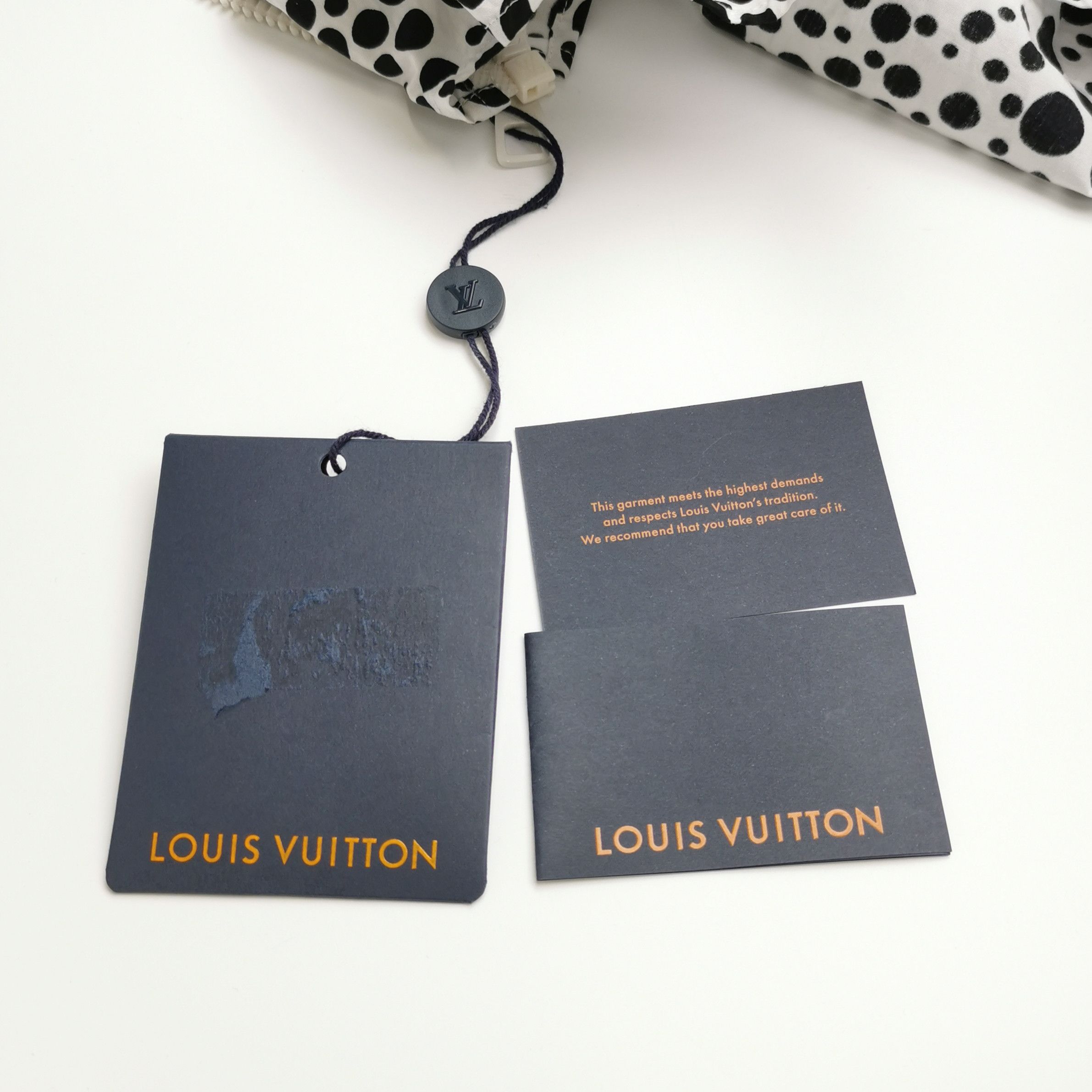 Louis Vuitton Louis Vuitton x Yayoi Kusama Polka Dot Jacket S Size US S / EU 44-46 / 1 - 4 Thumbnail