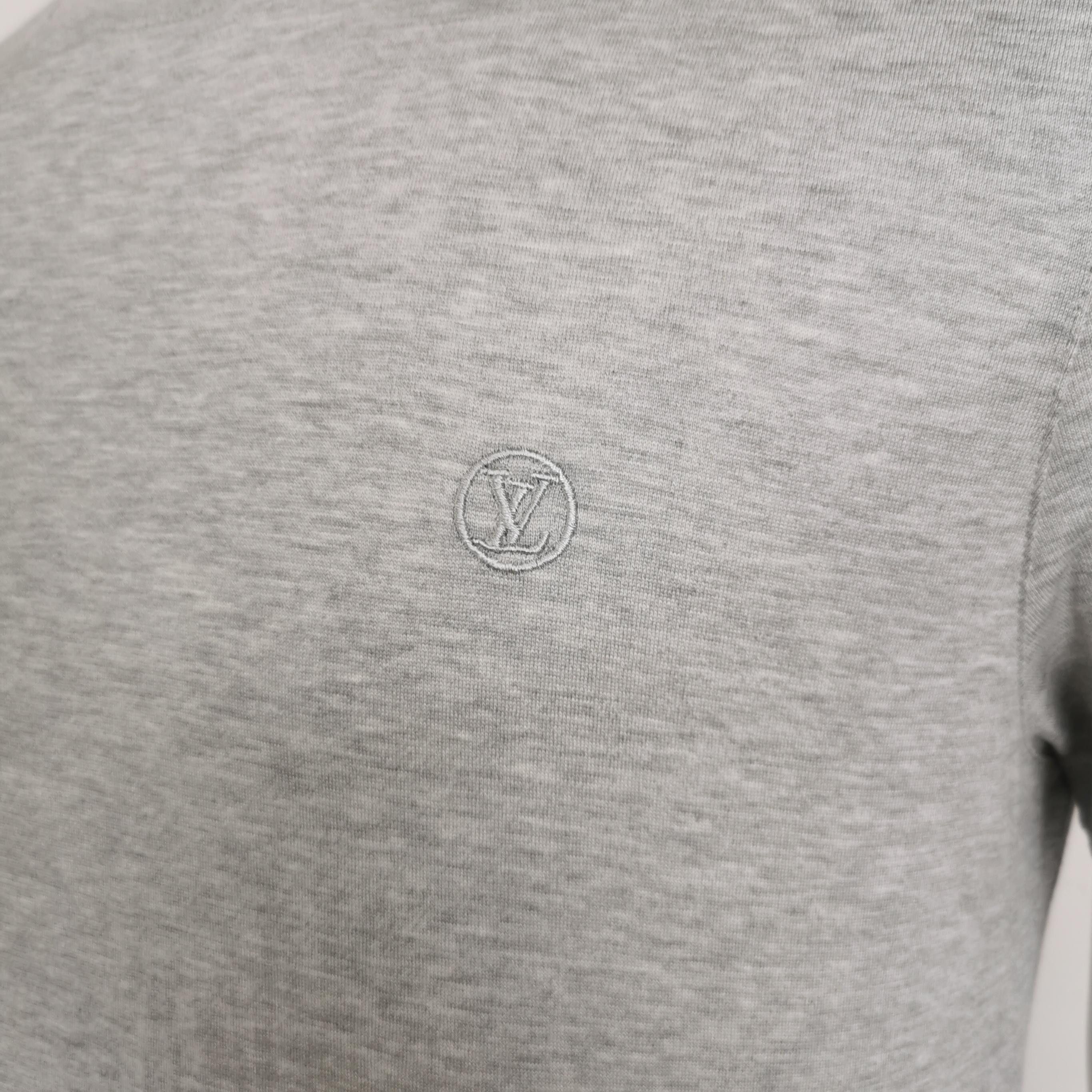Louis Vuitton Louis Vuitton Embroidered Logo T-Shirt S Size US S / EU 44-46 / 1 - 3 Thumbnail