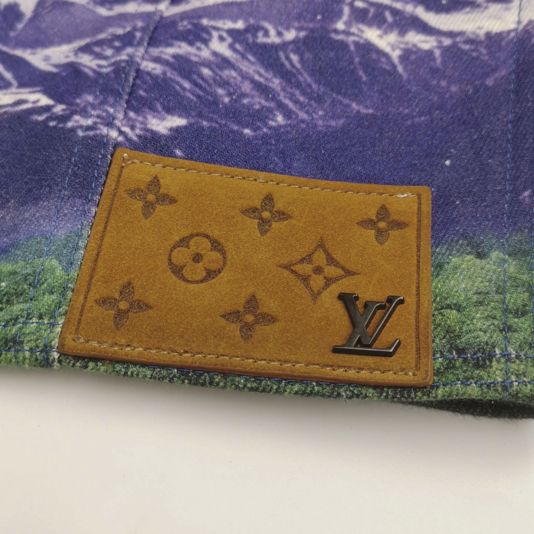 Louis Vuitton Louis Vuitton Mountain Landscape Cotton Jacket 46 Size US S / EU 44-46 / 1 - 3 Thumbnail