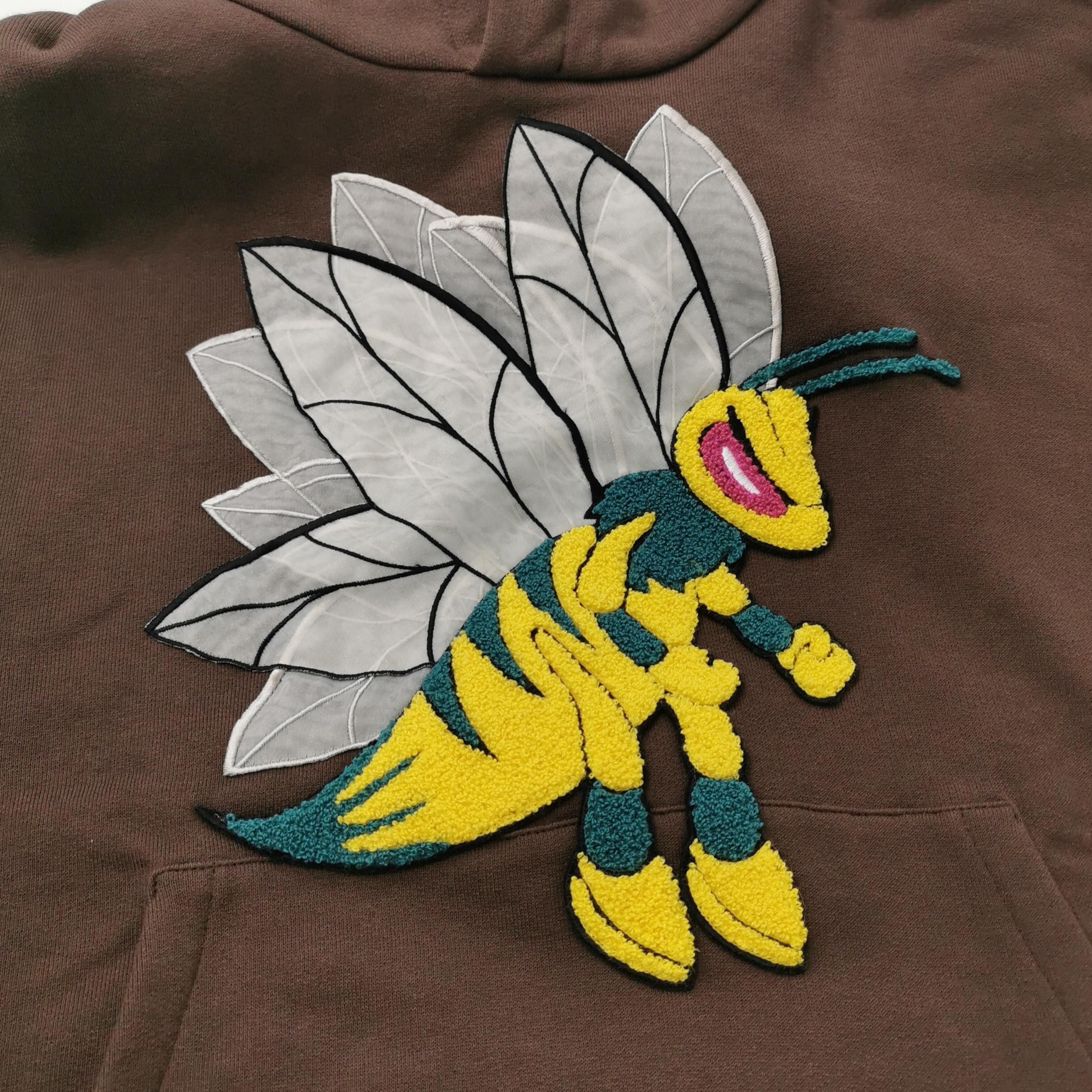 Louis Vuitton Louis Vuitton Bee Patch Hoodie Size M Size US M / EU 48-50 / 2 - 4 Thumbnail