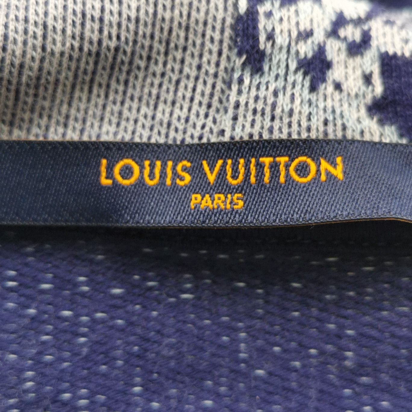 Louis Vuitton Louis Vuitton Monogram Bandana Hoodie Size S Size US S / EU 44-46 / 1 - 6 Thumbnail