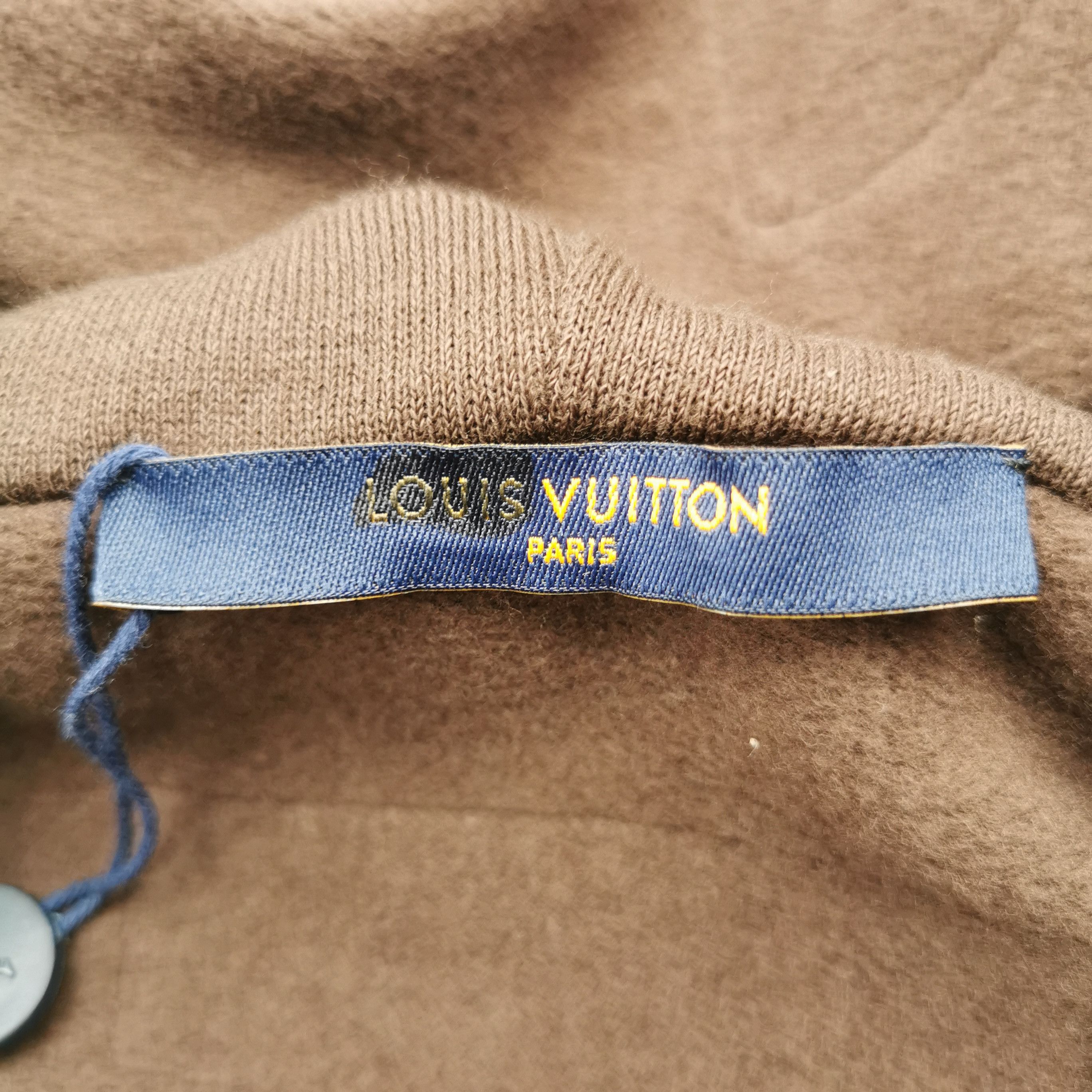 Louis Vuitton Louis Vuitton Bee Patch Cotton Hoodie Size M Size US M / EU 48-50 / 2 - 5 Thumbnail