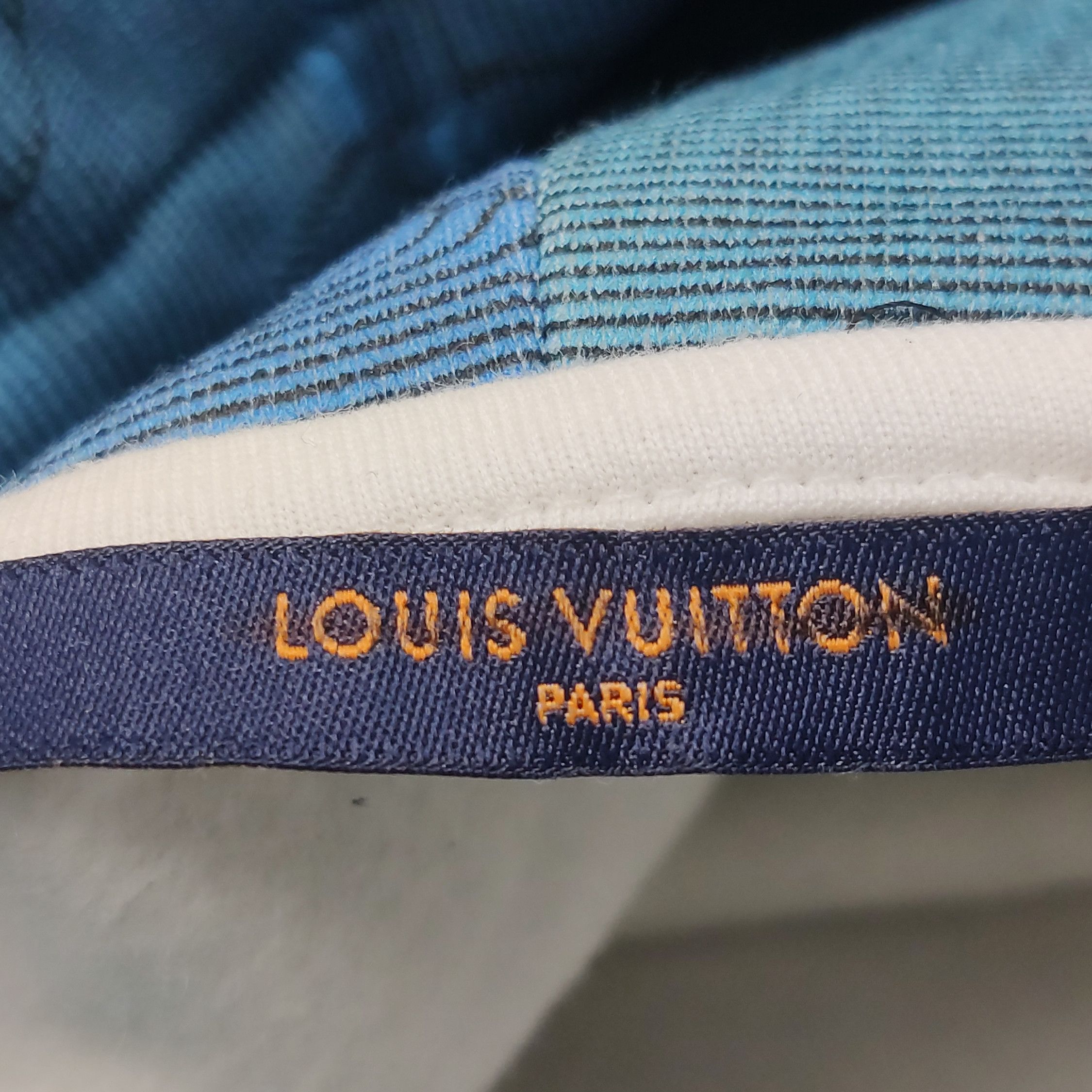 Louis Vuitton Louis Vuitton Monogram Hoodie S Size US S / EU 44-46 / 1 - 11 Thumbnail