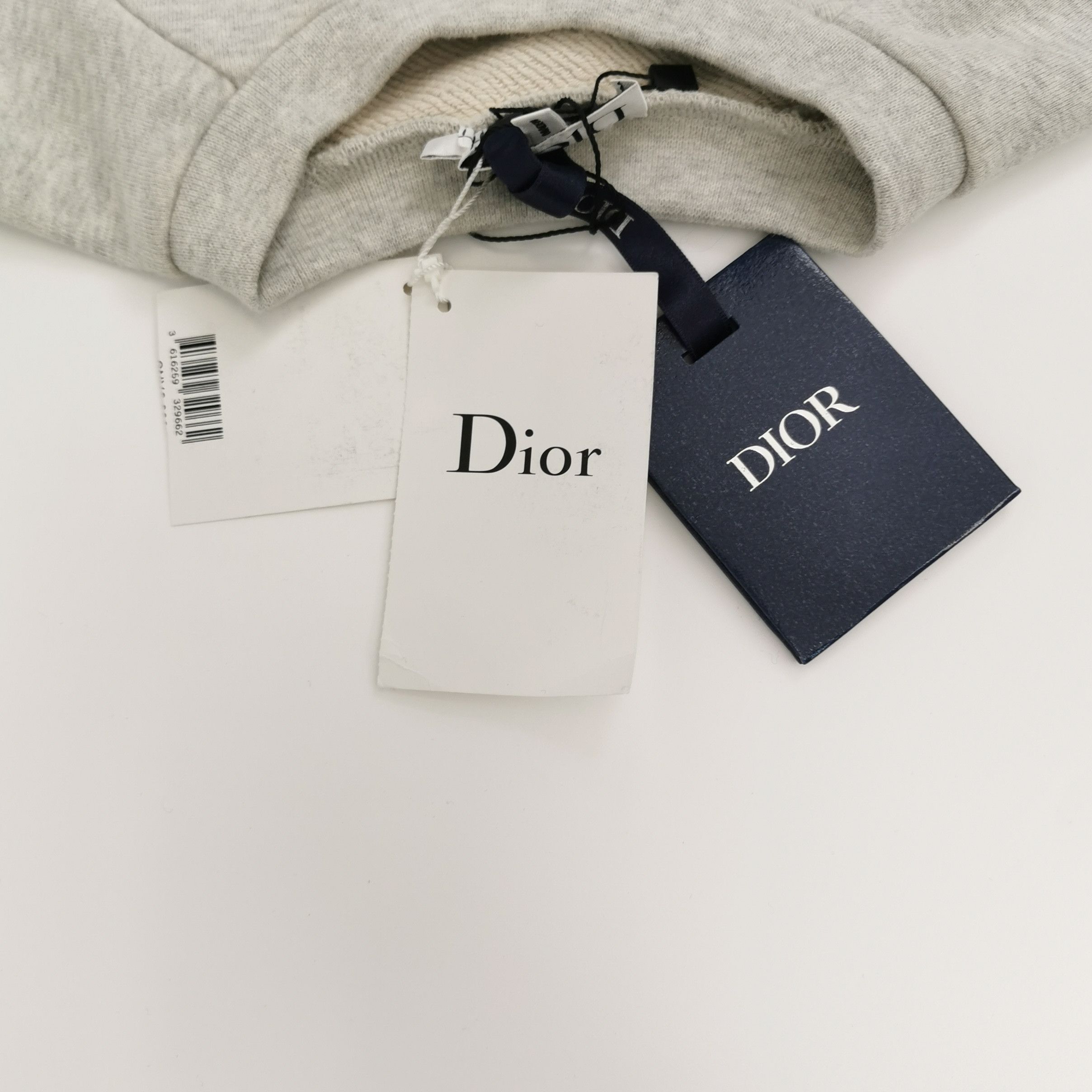 Dior Dior Logo Patch Crewneck Sweatshirt Size 6 Size US XXS / EU 40 - 4 Thumbnail