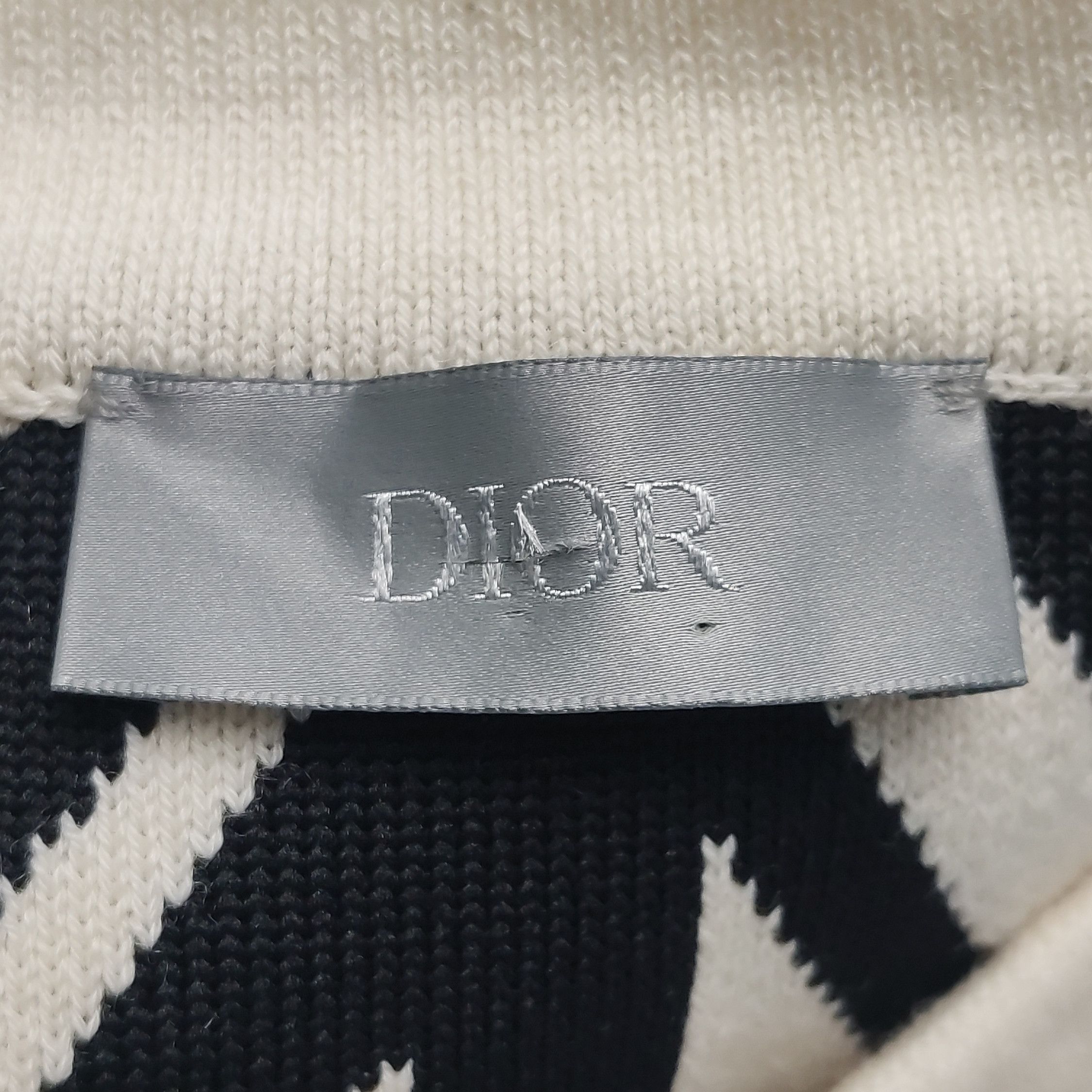 Dior Dior Geometric Pattern Logo Sweater Size L Size US L / EU 52-54 / 3 - 9 Thumbnail