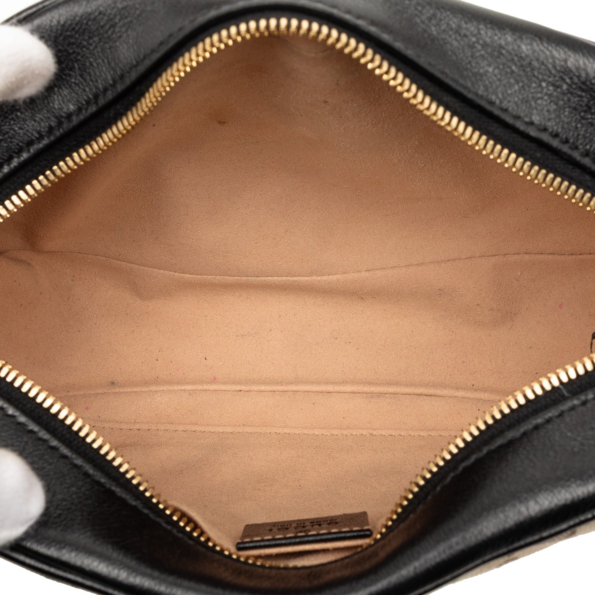 Gucci Small GG Marmont Matelasse GG Canvas and Leather Crossbody Size ONE SIZE - 4 Thumbnail
