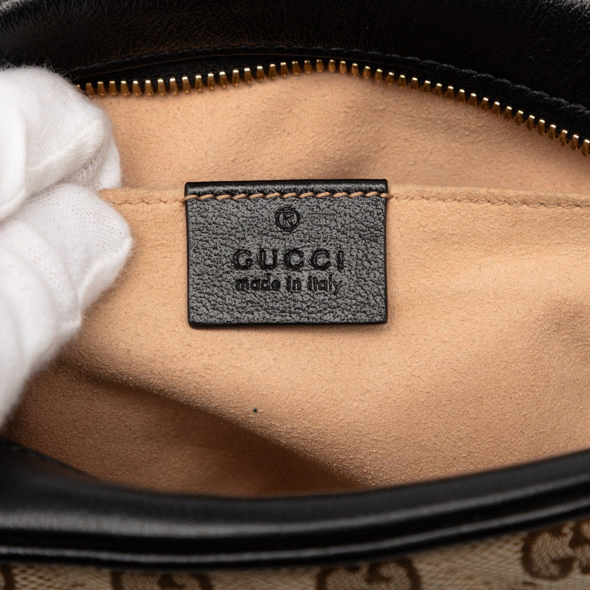 Gucci Small GG Marmont Matelasse GG Canvas and Leather Crossbody Size ONE SIZE - 5 Thumbnail