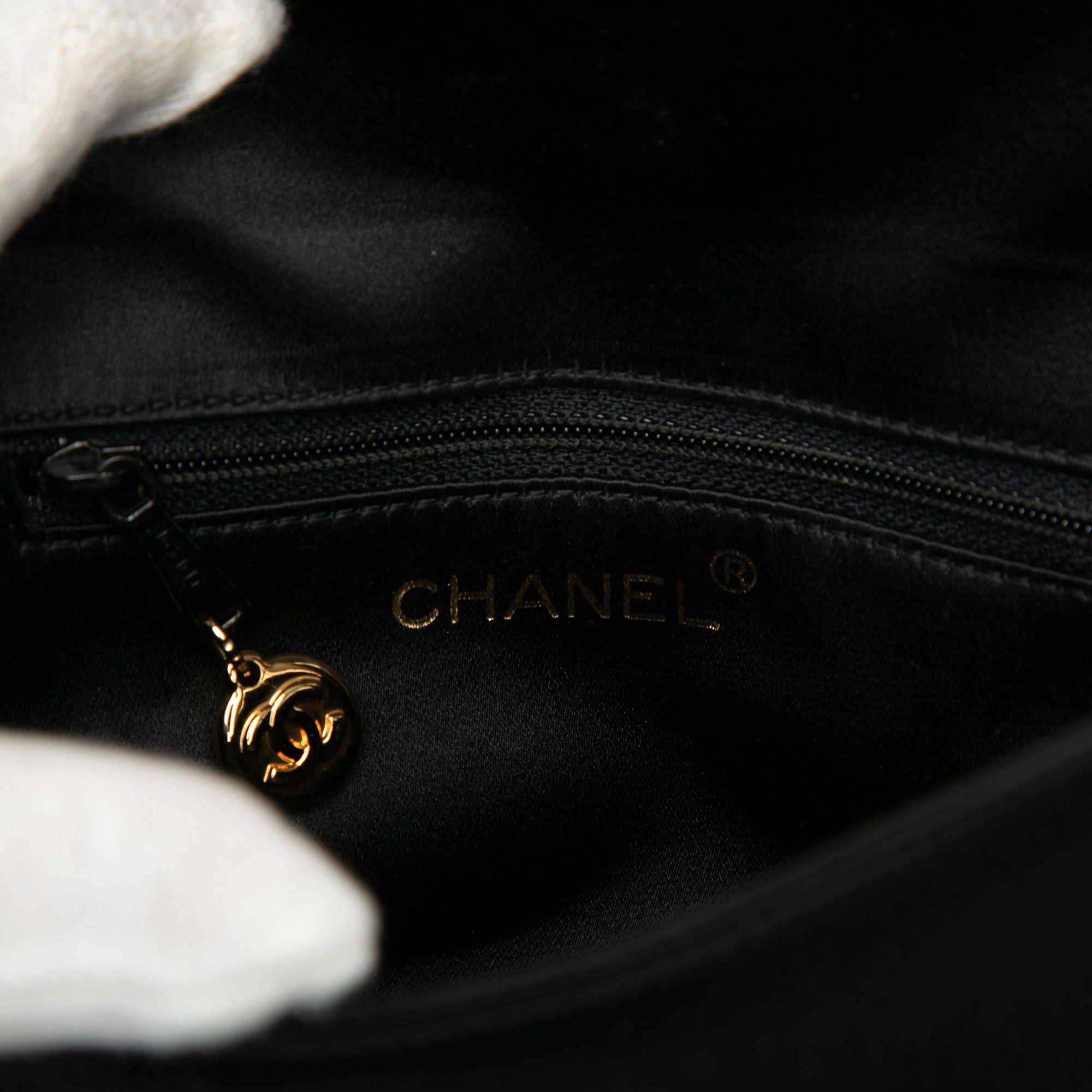 Chanel Mini Satin Beaded Flap Crossbody Size ONE SIZE - 5 Thumbnail