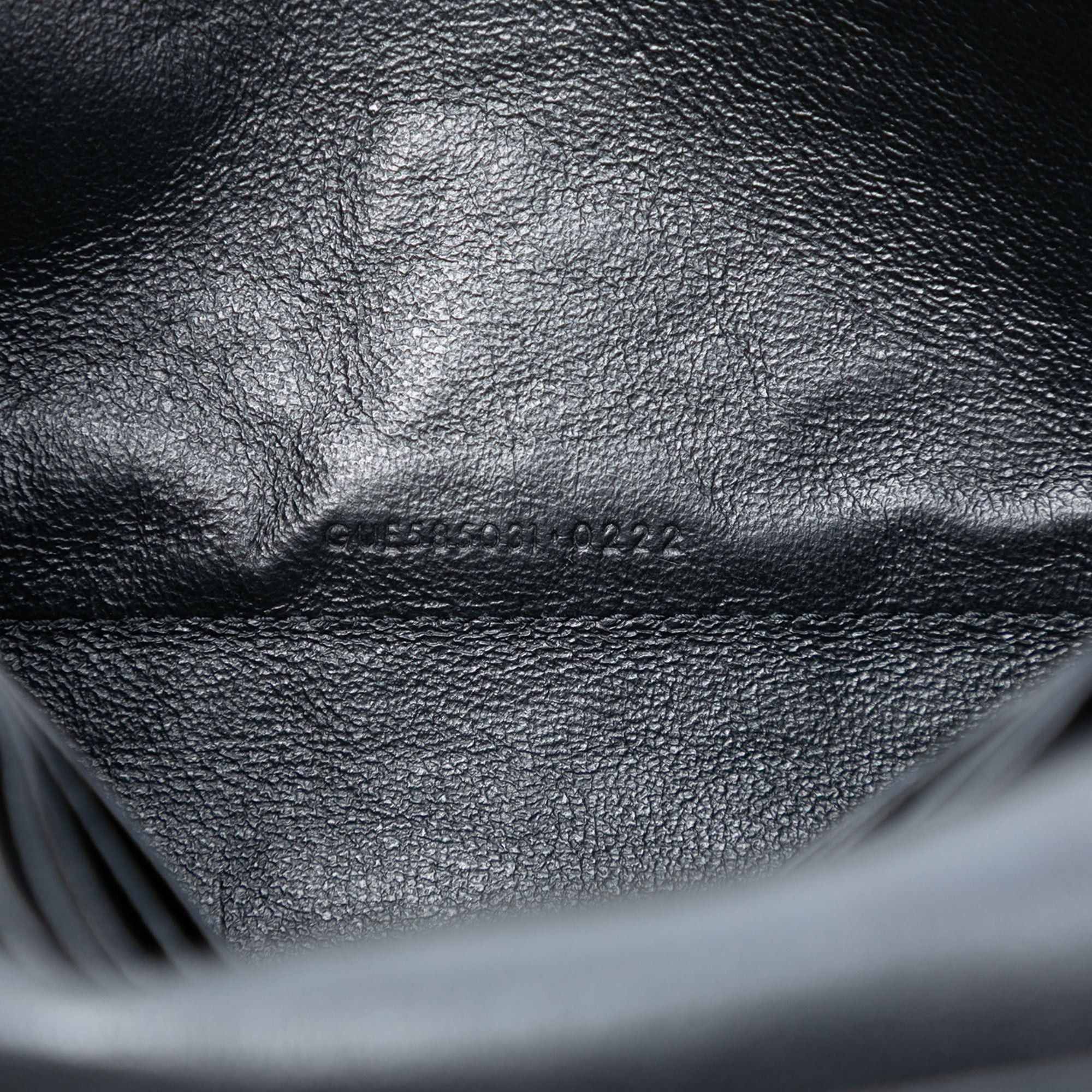 Saint Laurent Paris Quilted Diamond Lambskin Becky Wallet on Chain Size ONE SIZE - 5 Thumbnail
