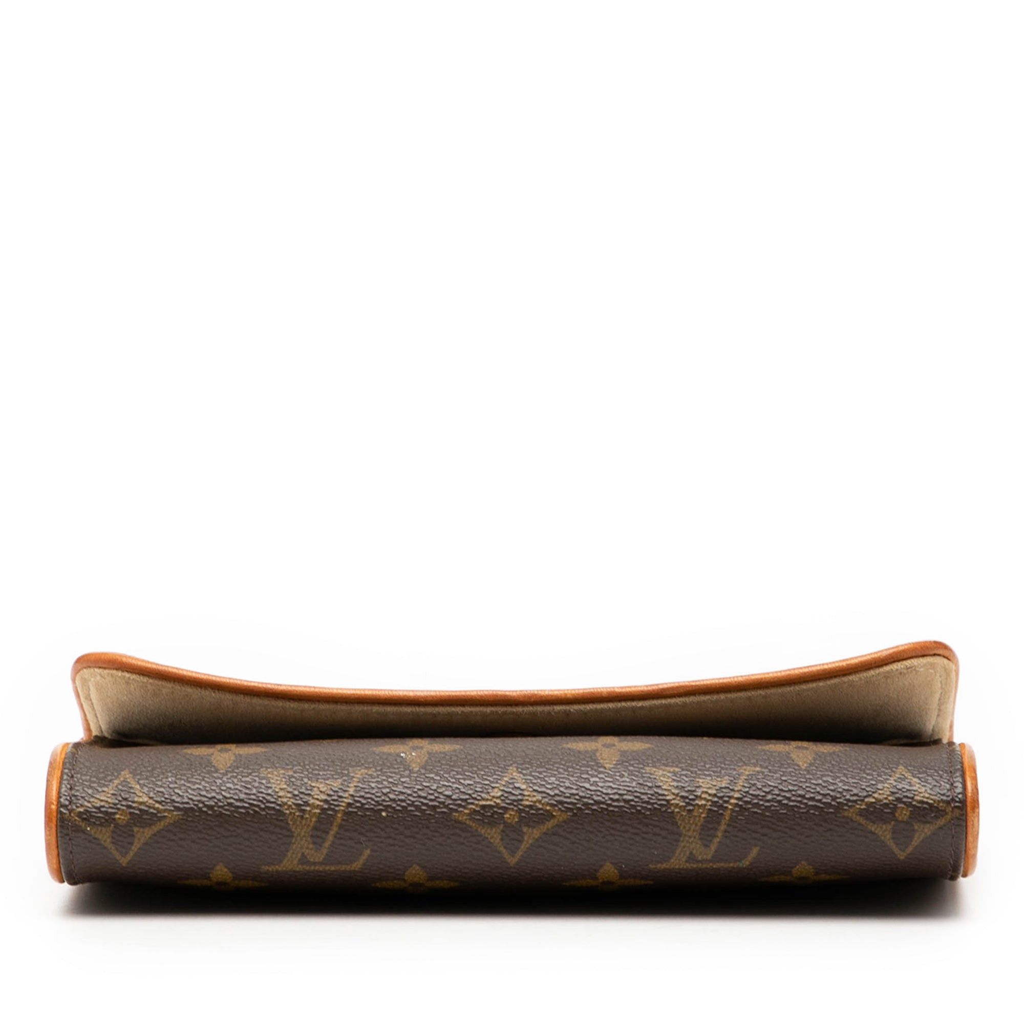 Louis Vuitton Monogram Pochette Twin PM Size ONE SIZE - 3 Thumbnail