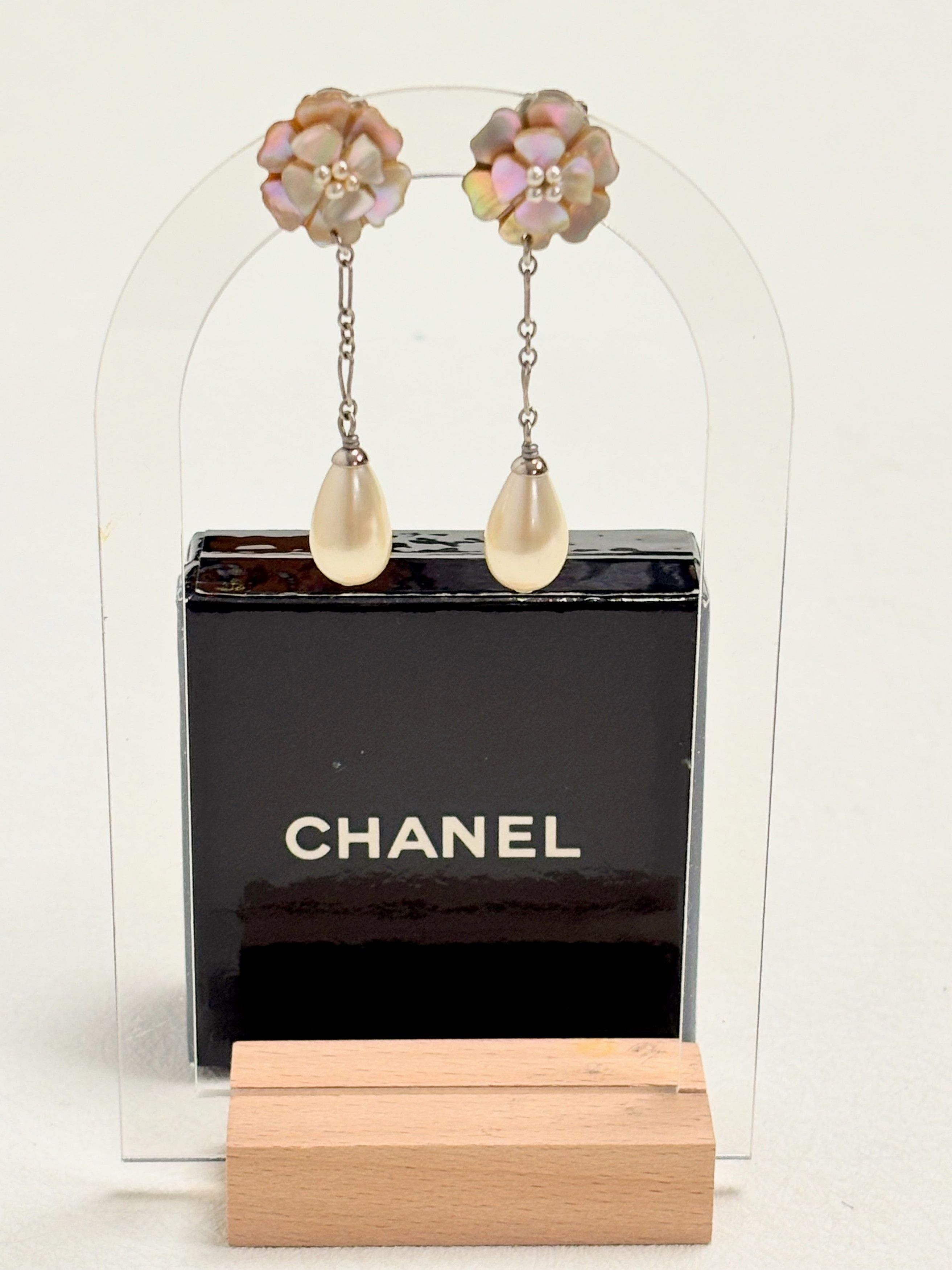 Chanel Boucles d'oreilles Camelia Size ONE SIZE - 3 Thumbnail